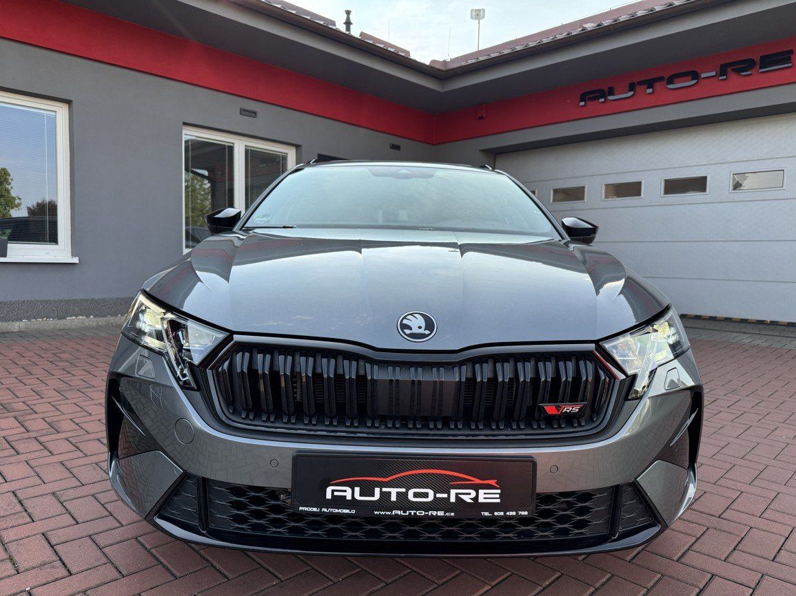 Škoda Octavia, RS 2.0TSi DSG LED Webasto Pano - fotka 5