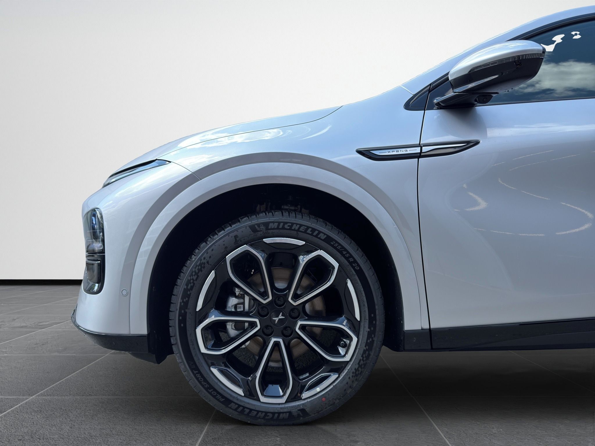 XPENG G6, RWD Standard Range, 185kw - fotka 5