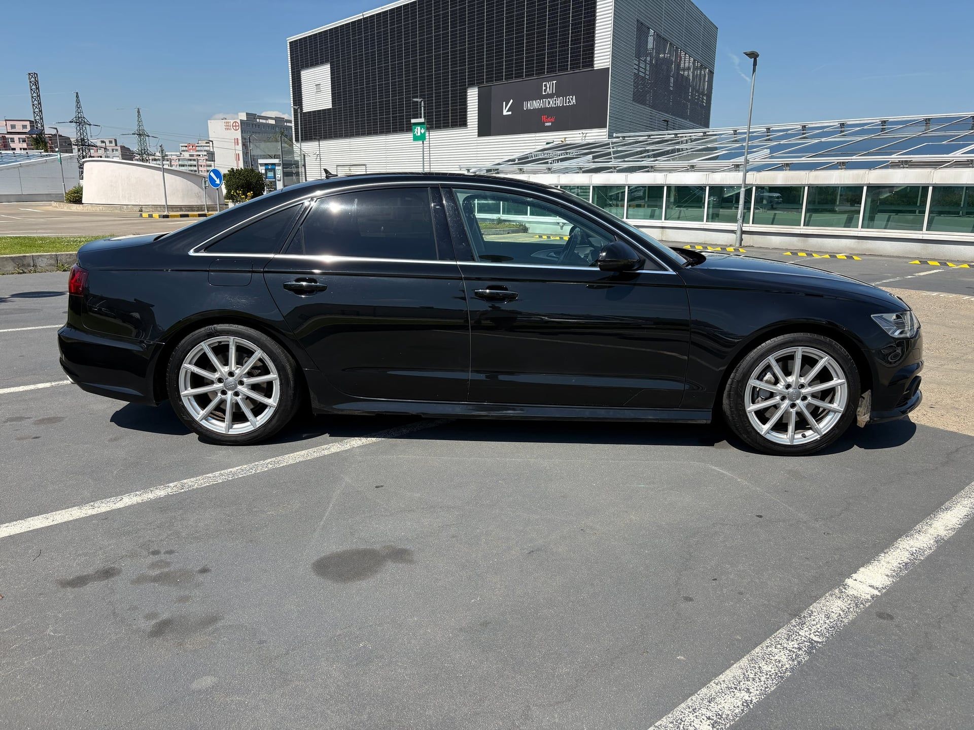 Audi A6, 3.0 TDI/quattro/ČR/Bose/200kW - fotka 6