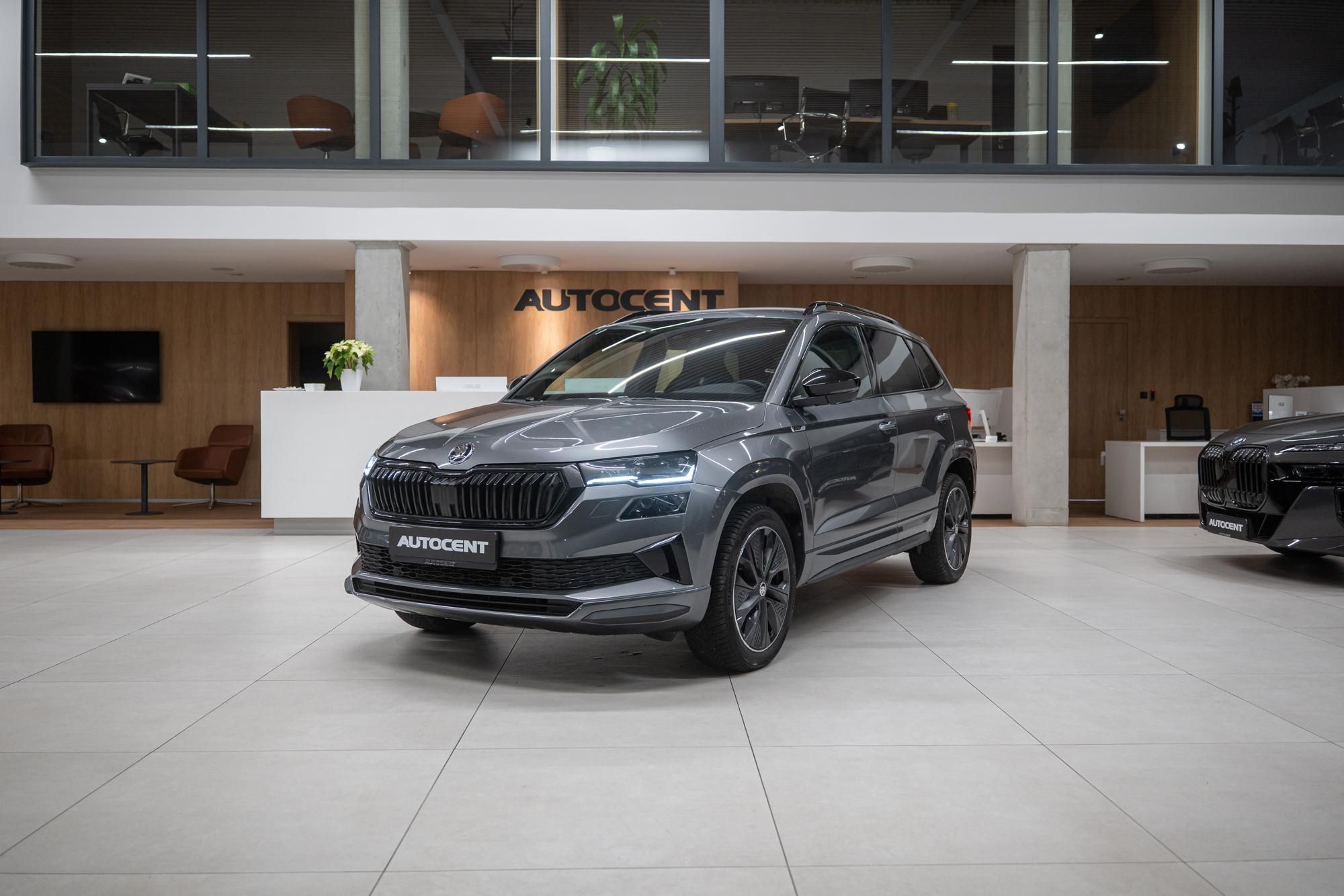 Škoda Karoq, SPORTLINE 1.5TSI 110KW DSG 1ČR - fotka 2