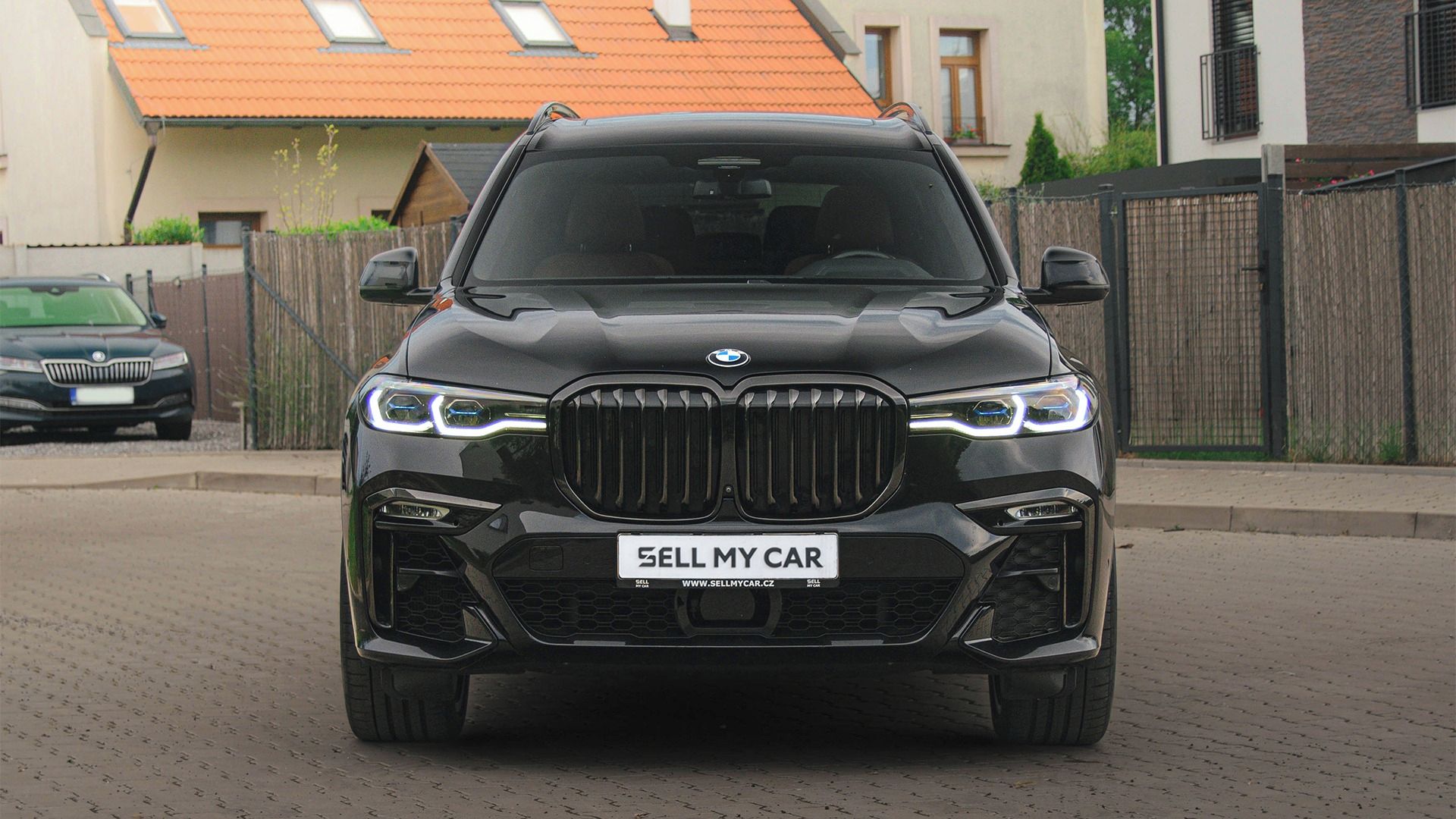 BMW X7, Xdrive 40d M-paket 7 míst 360 - fotka 2