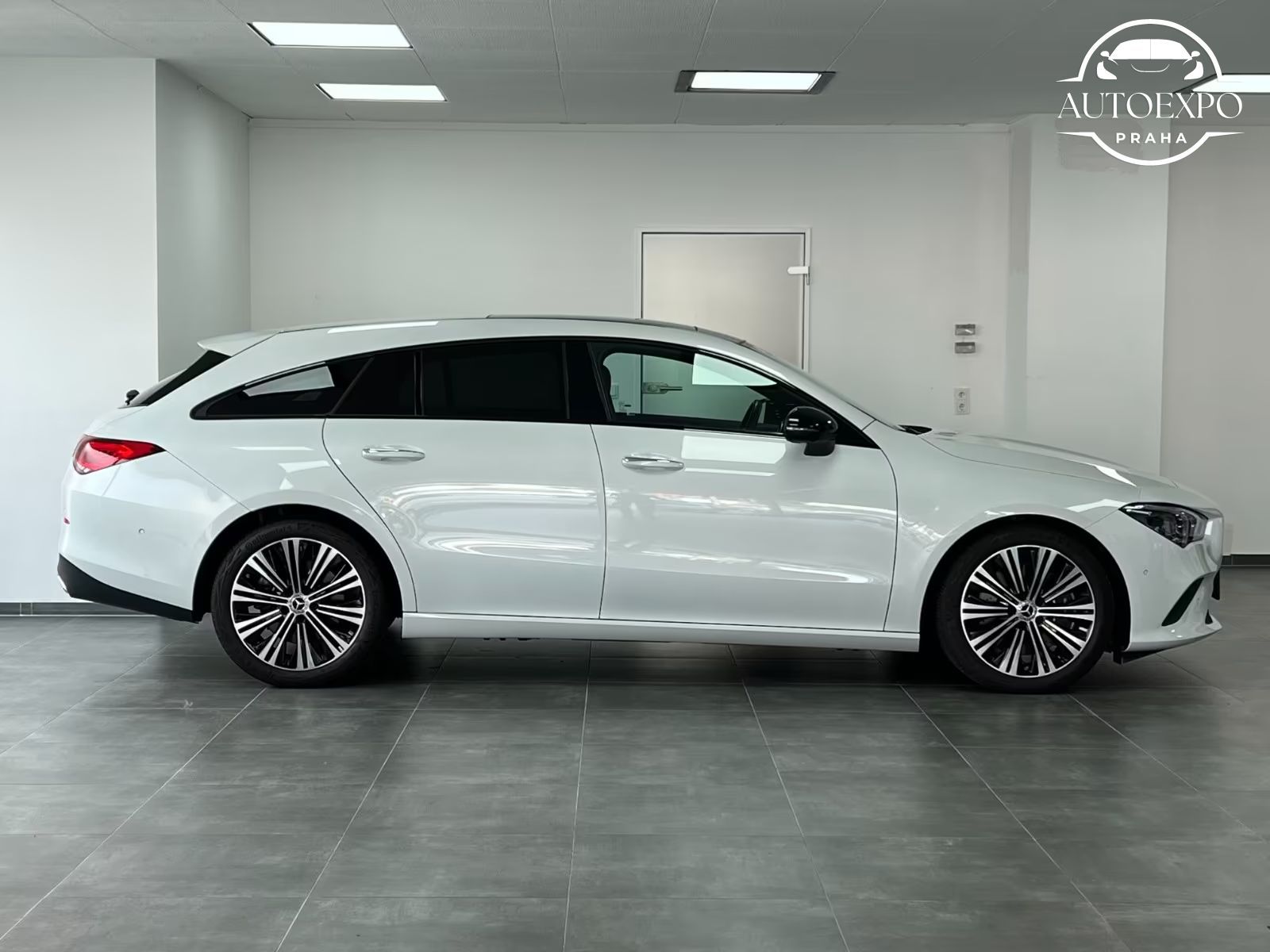 Mercedes-Benz CLA, CLA 250 Shooting Brake - fotka 3