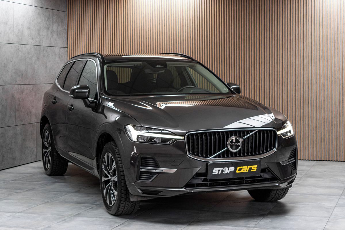 Volvo XC60, B4 CORE*KAMERA*DPH*ČR 1.MAJ* - fotka 3