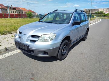 2,0 16V, 2WD + 1 auto