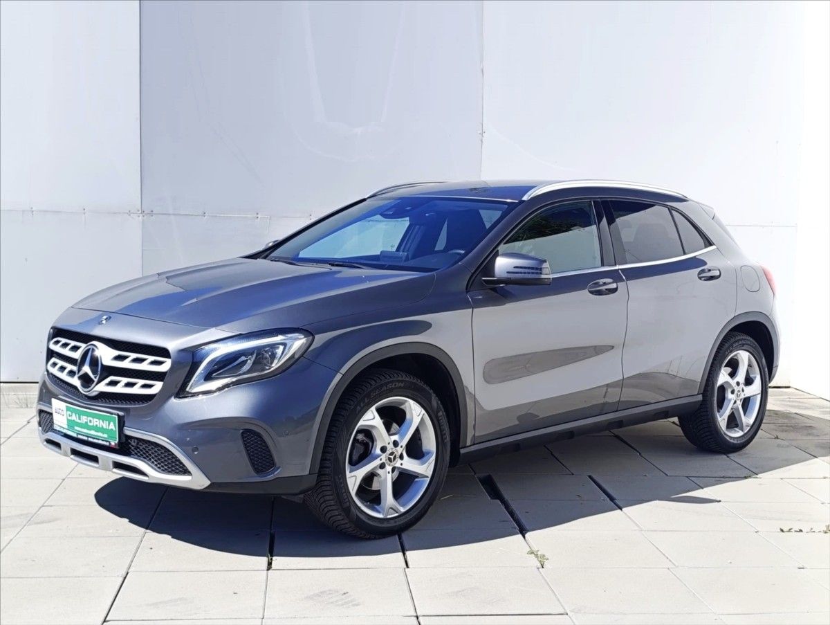 Mercedes-Benz GLA, 2,2 200d Kamera Navi Kůže LED
