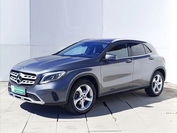 2,2 200d Kamera Navi Kůže LED