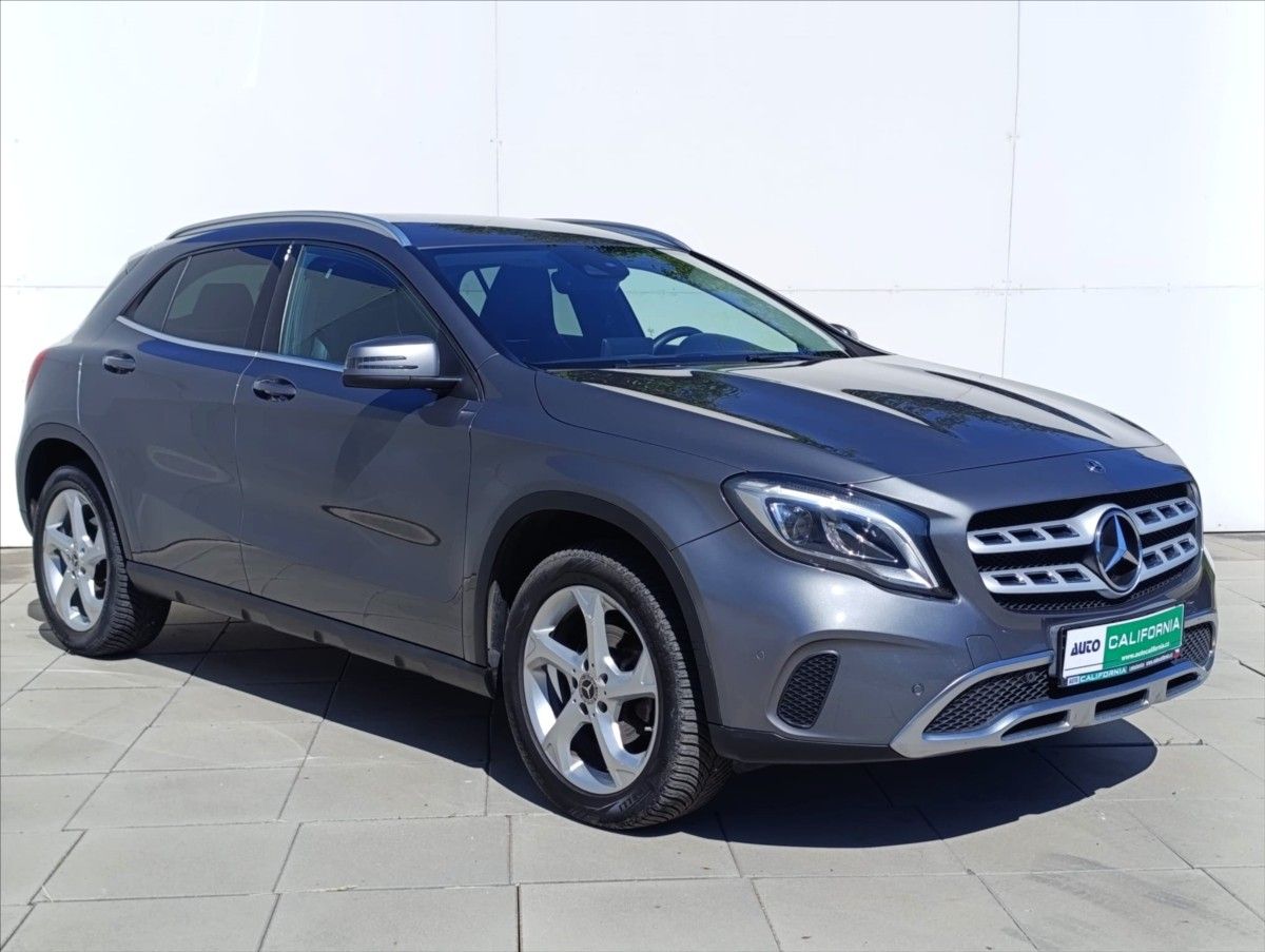 Mercedes-Benz GLA, 2,2 200d Kamera Navi Kůže LED - fotka 5