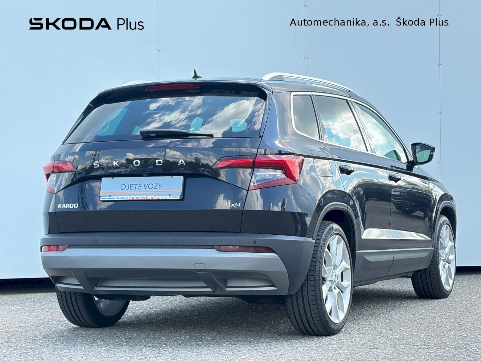 Škoda Karoq, DSG 2.0 TDI /110kW / 4x4 / STY - fotka 2