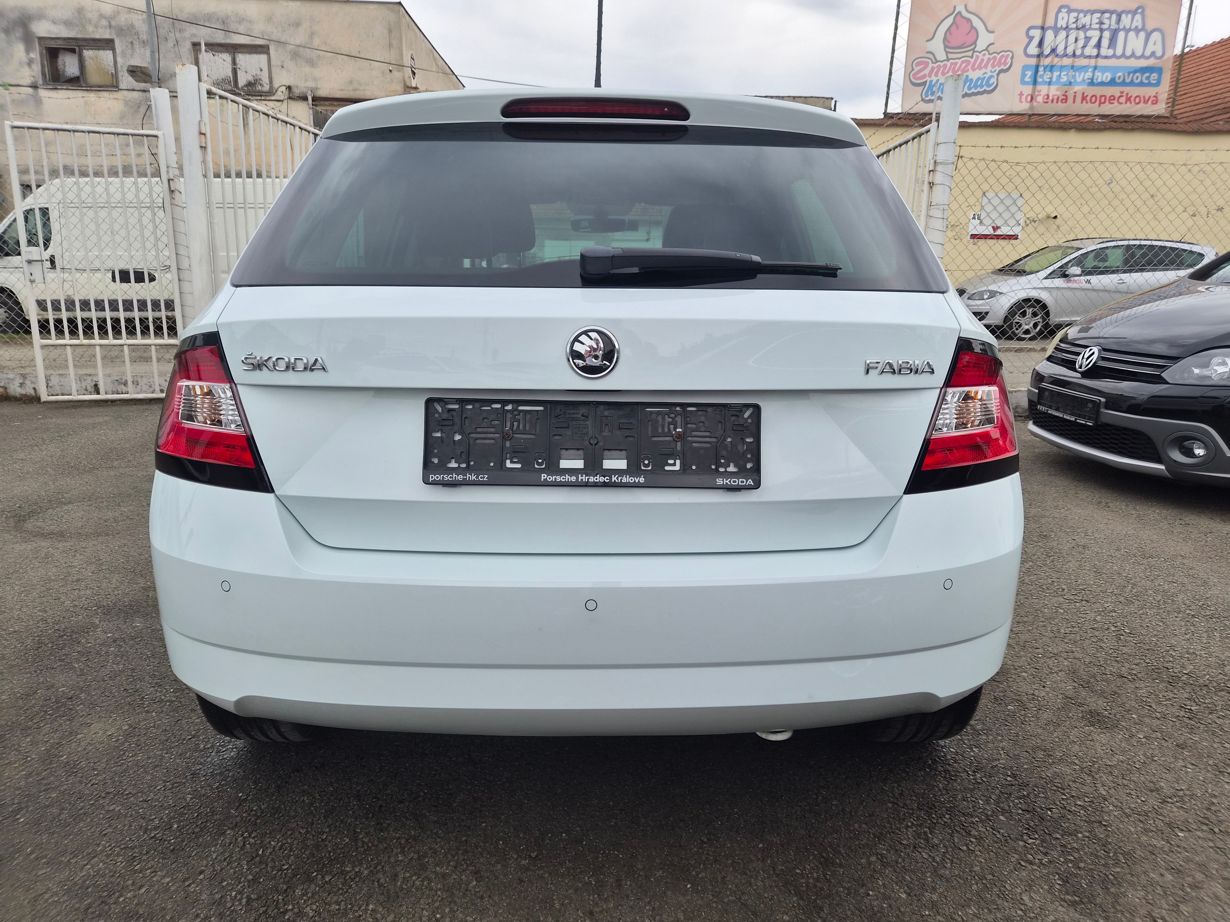 Škoda Fabia, 1,2BENZIN 81 KW EDITION - fotka 4
