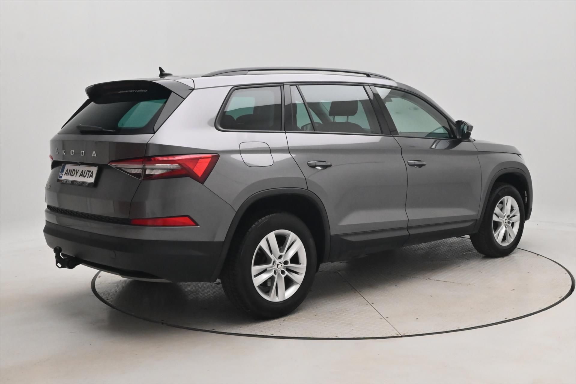 Škoda Kodiaq, 2,0 TDI 110kW DSG Business Zár - fotka 5