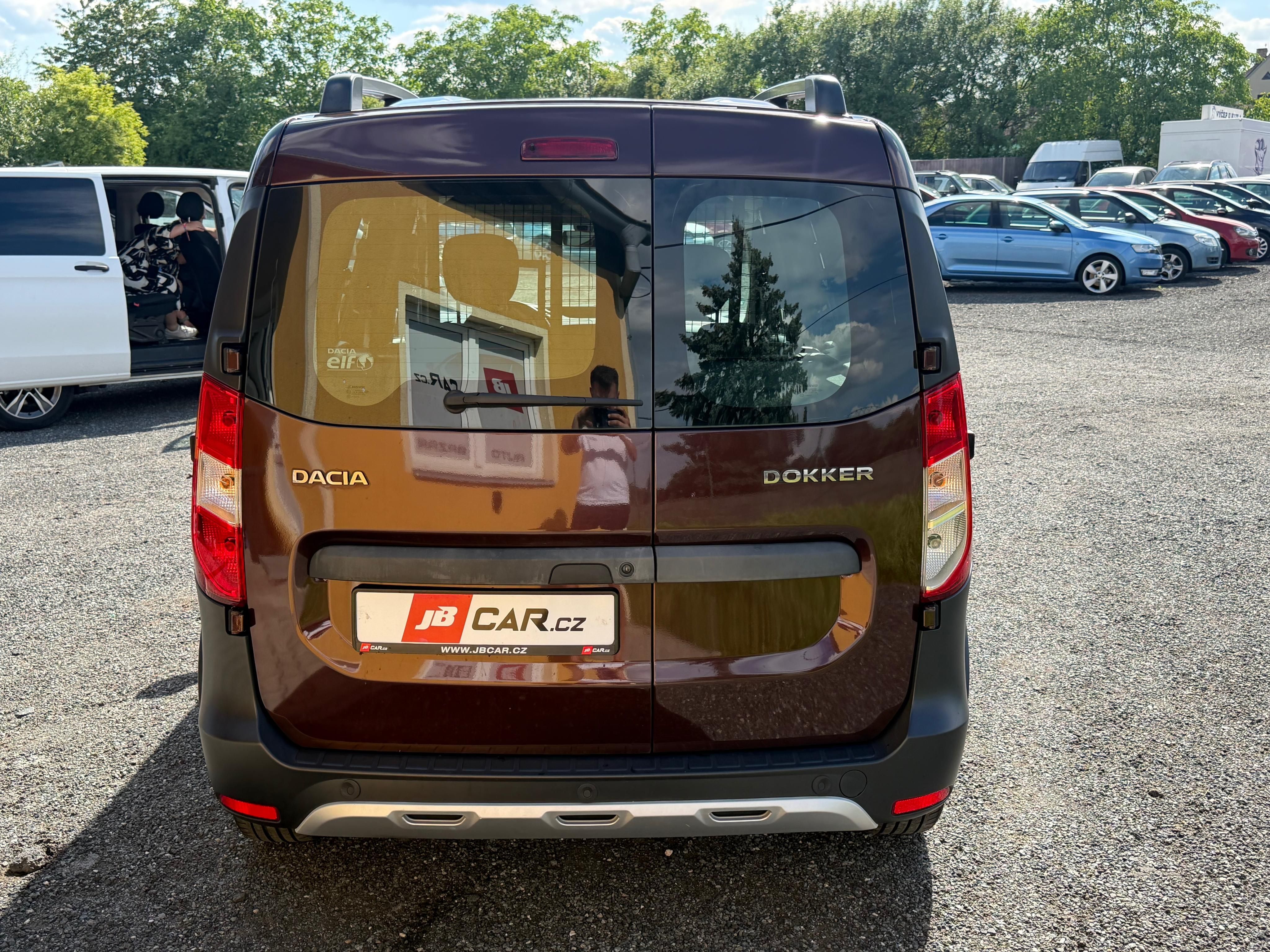 Dacia Dokker, 1.2 TCE 85KW STEPWAY 1.MAJITEL - fotka 3