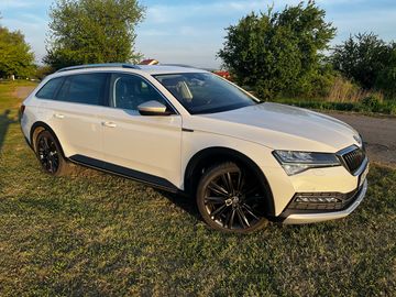Superb Scout 2.0 TDI