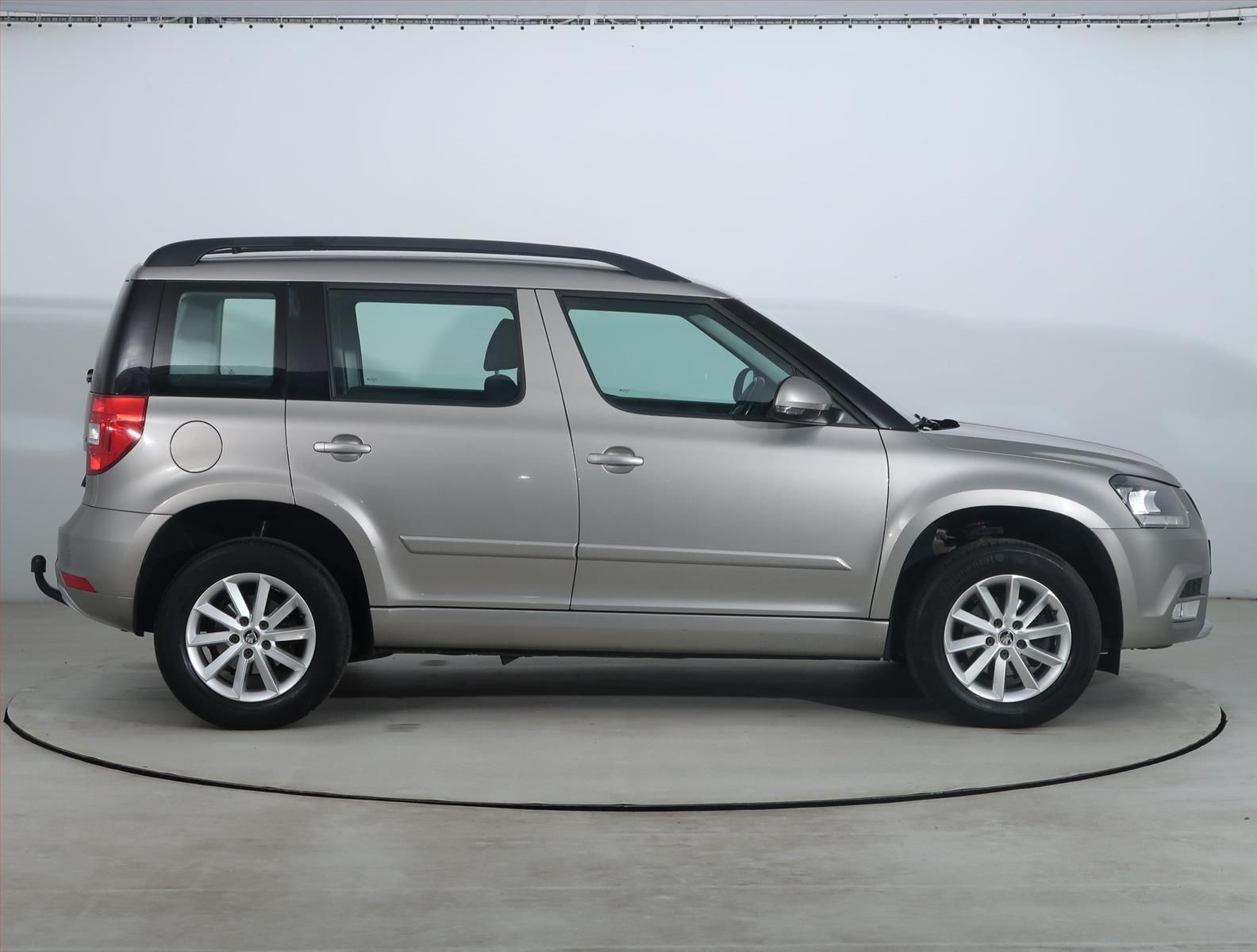 Škoda Yeti, 1.4 TSI, 4X4, Automat, ČR - fotka 6