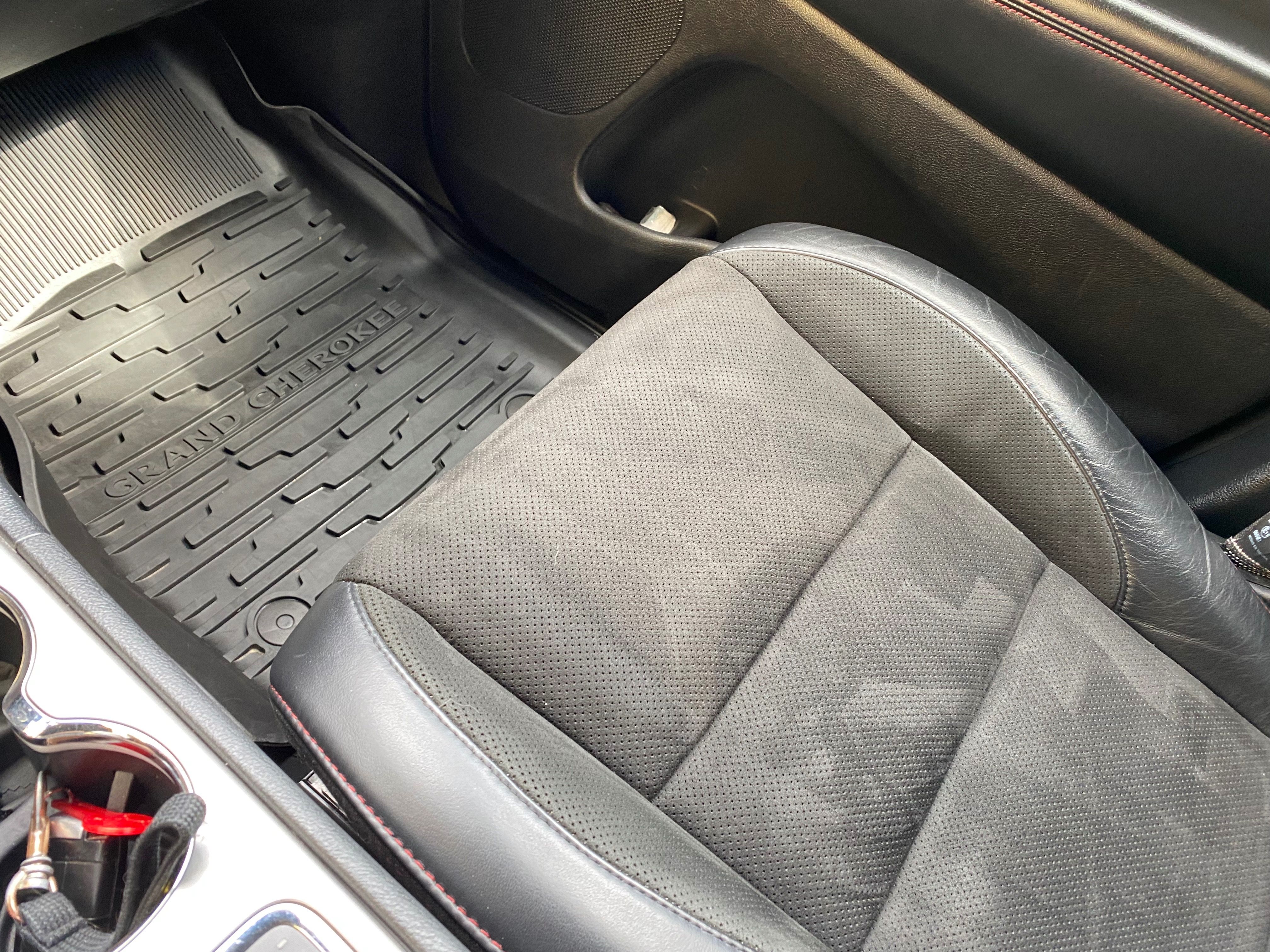 Jeep Grand Cherokee - fotka 6
