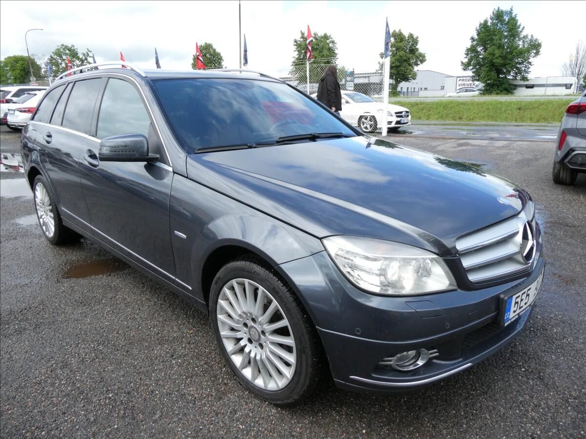 Mercedes-Benz Třídy C, 3,0 350D V6 170kW 2x kola, AUT