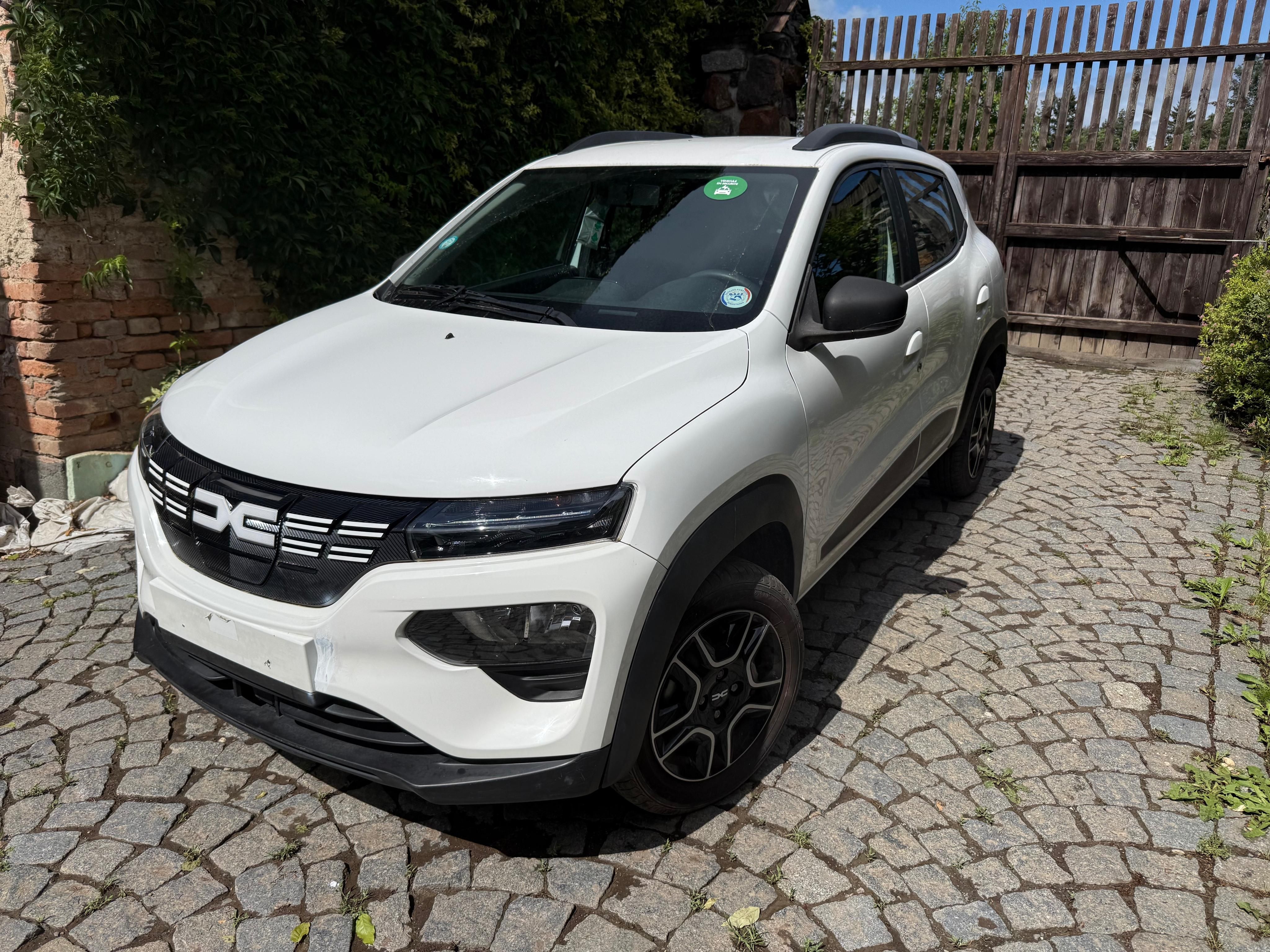 Dacia Spring - fotka 2