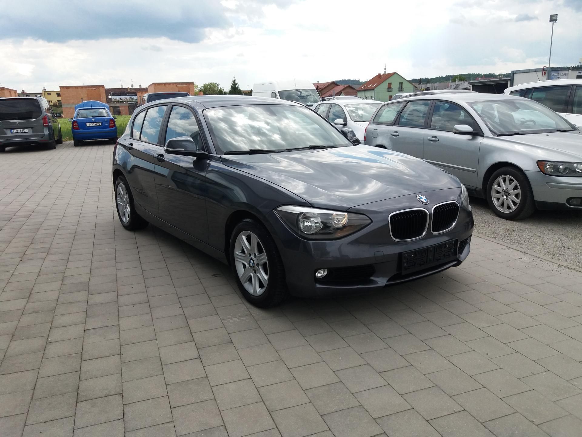 BMW Řada 1, 118d,2.0D 105kW,AUTOMAT!! - fotka 3