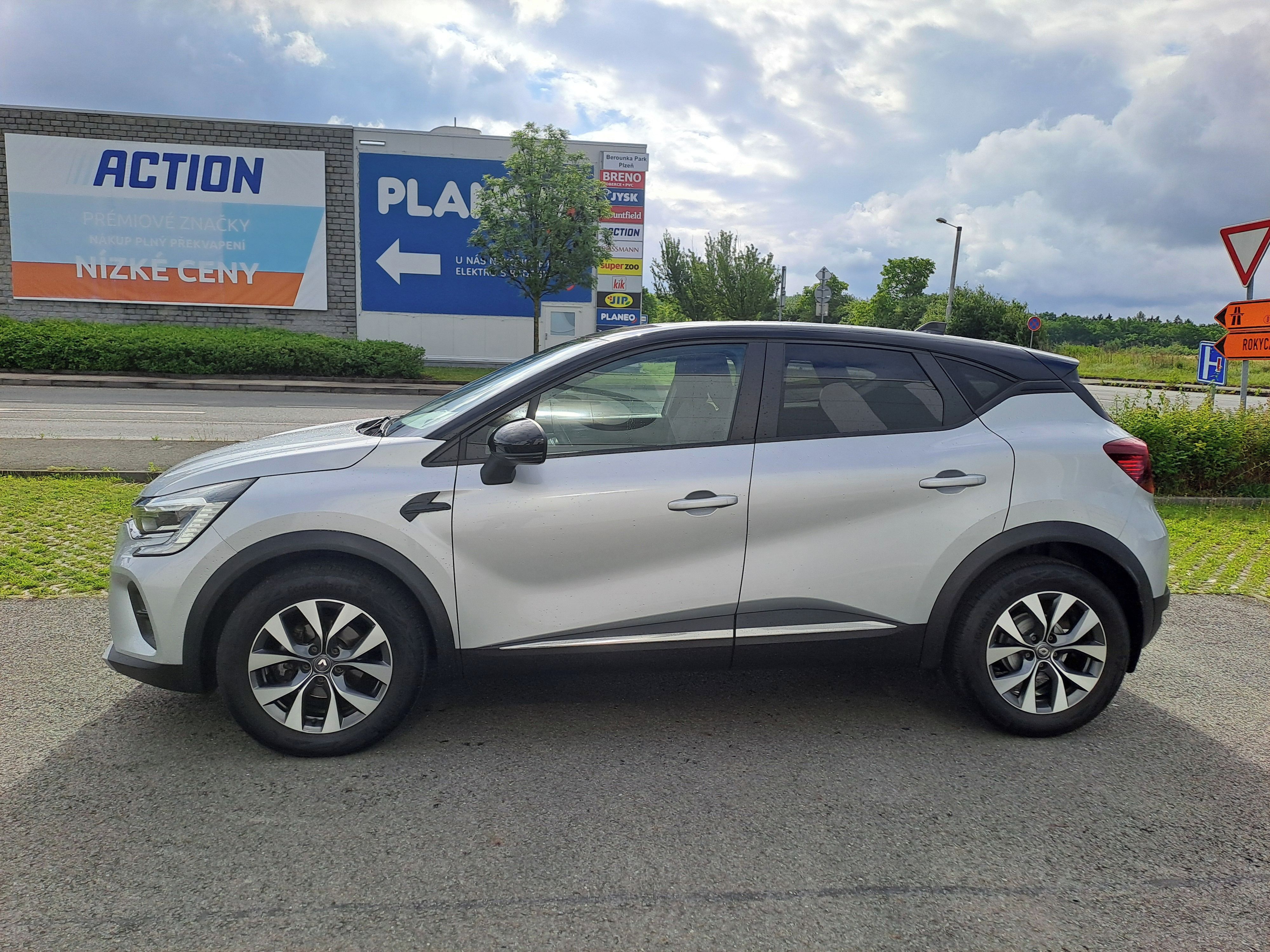 Renault Captur, 1.3TCE 1.MAJ 30 540KM EXTRA!! - fotka 4