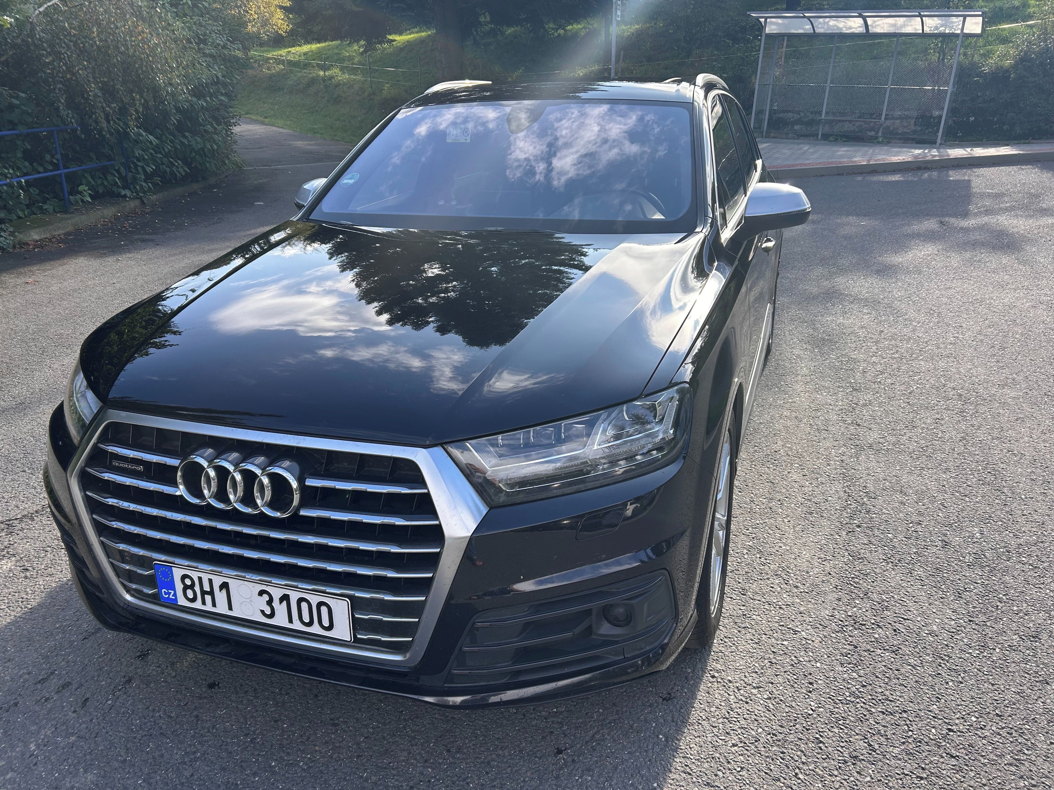 Audi Q7 - fotka 2
