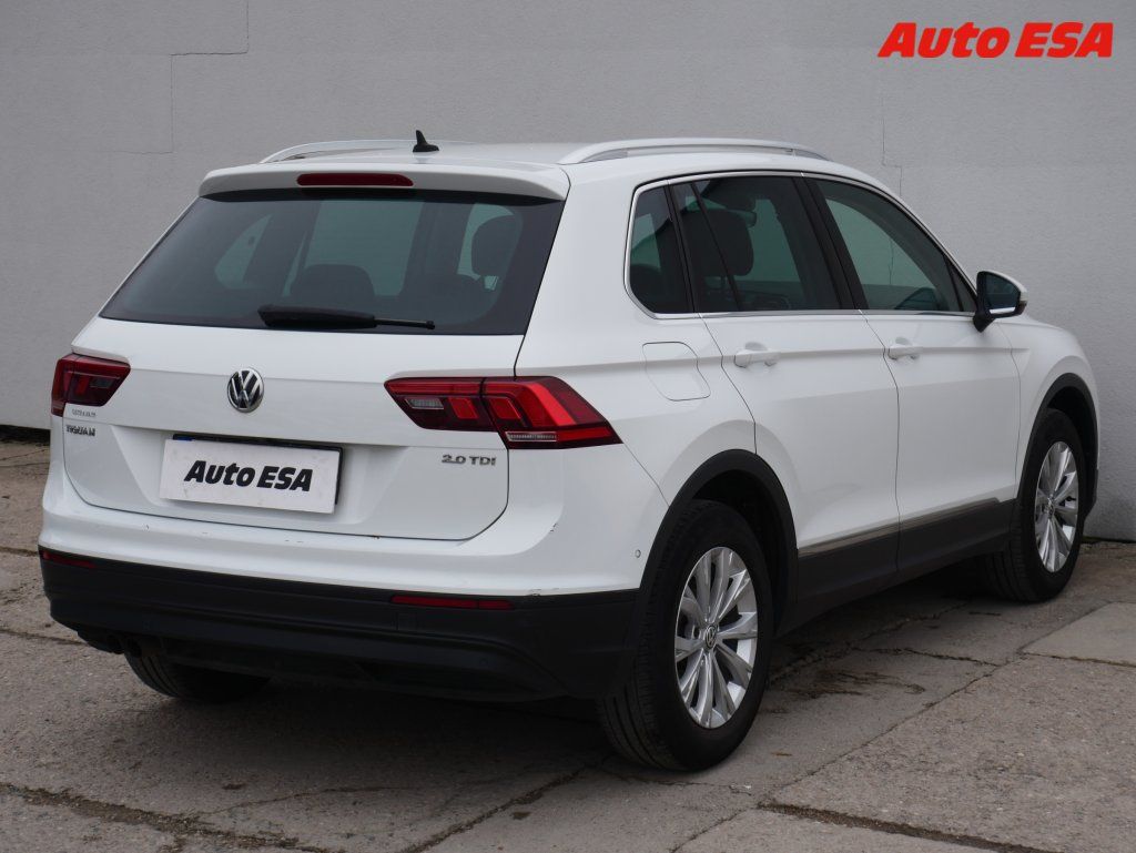 Volkswagen Tiguan, 2.0 TDi,ČR - fotka 6