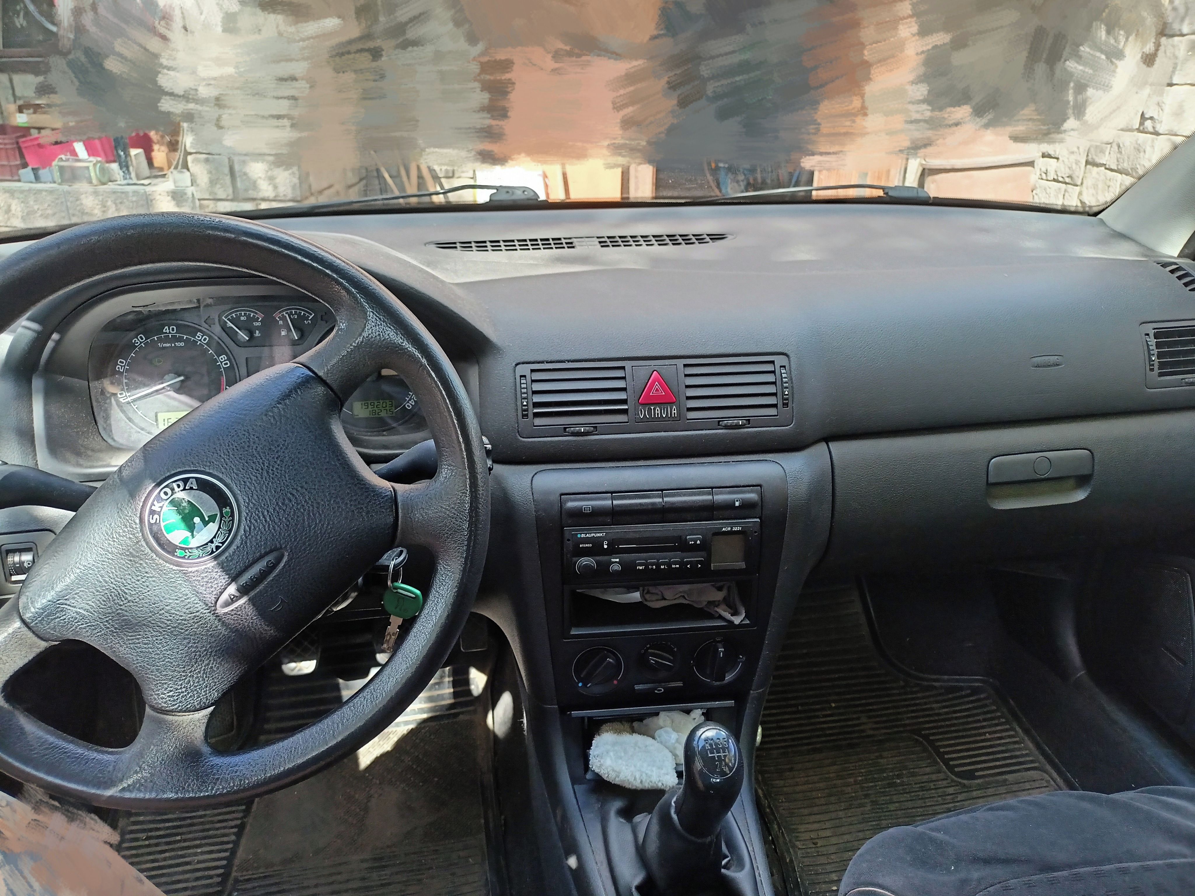 Škoda Octavia, 1.6 benzín 2004 - fotka 5
