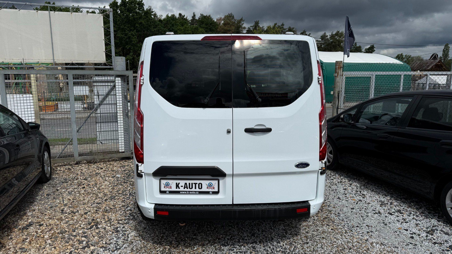 Ford Transit, 2.0TDCi 77kW *L1H1*9míst* - fotka 5