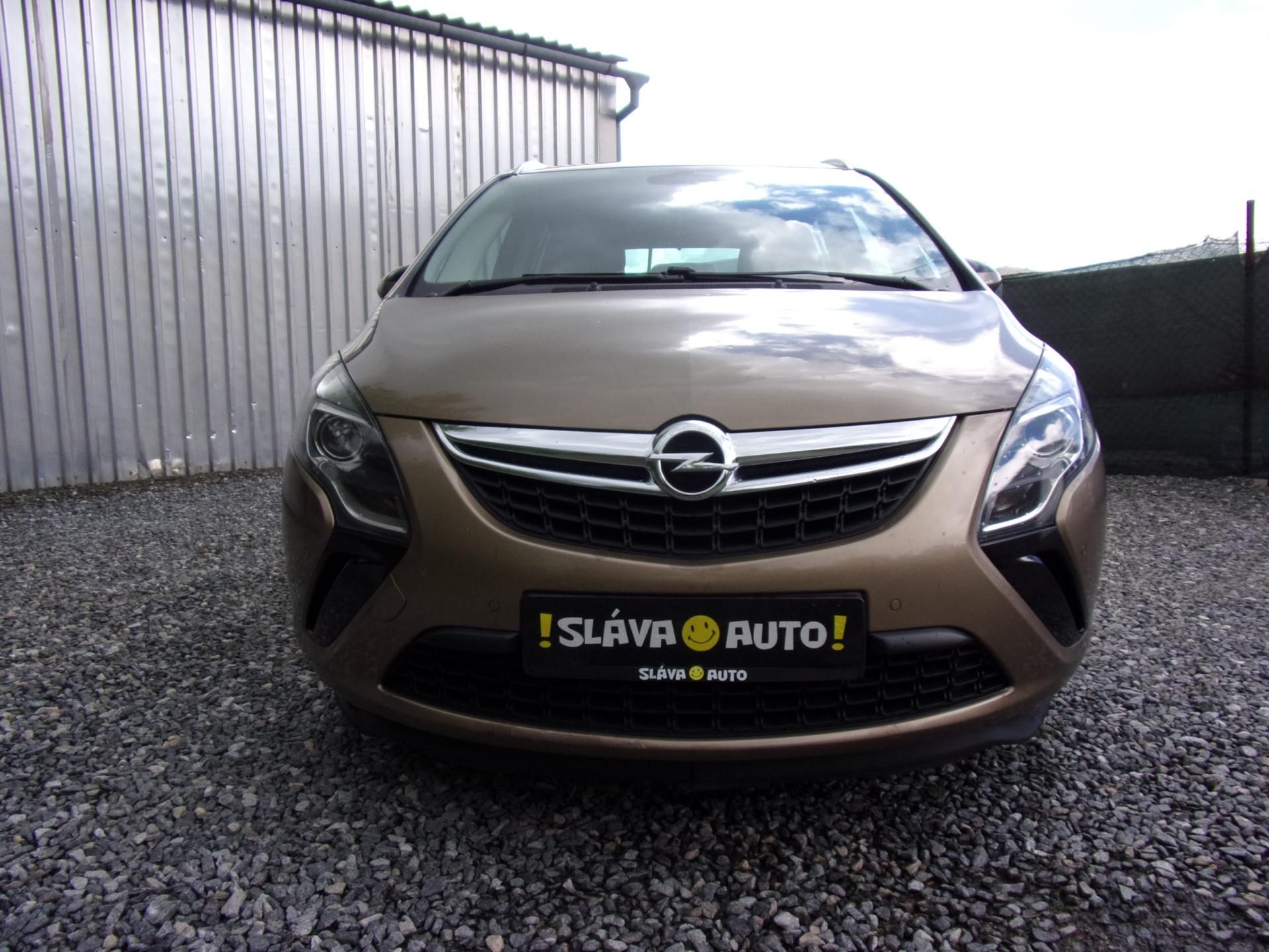 Opel Zafira, 2.0CDTi96kW COSMO 7MÍST NEW ČR - fotka 2