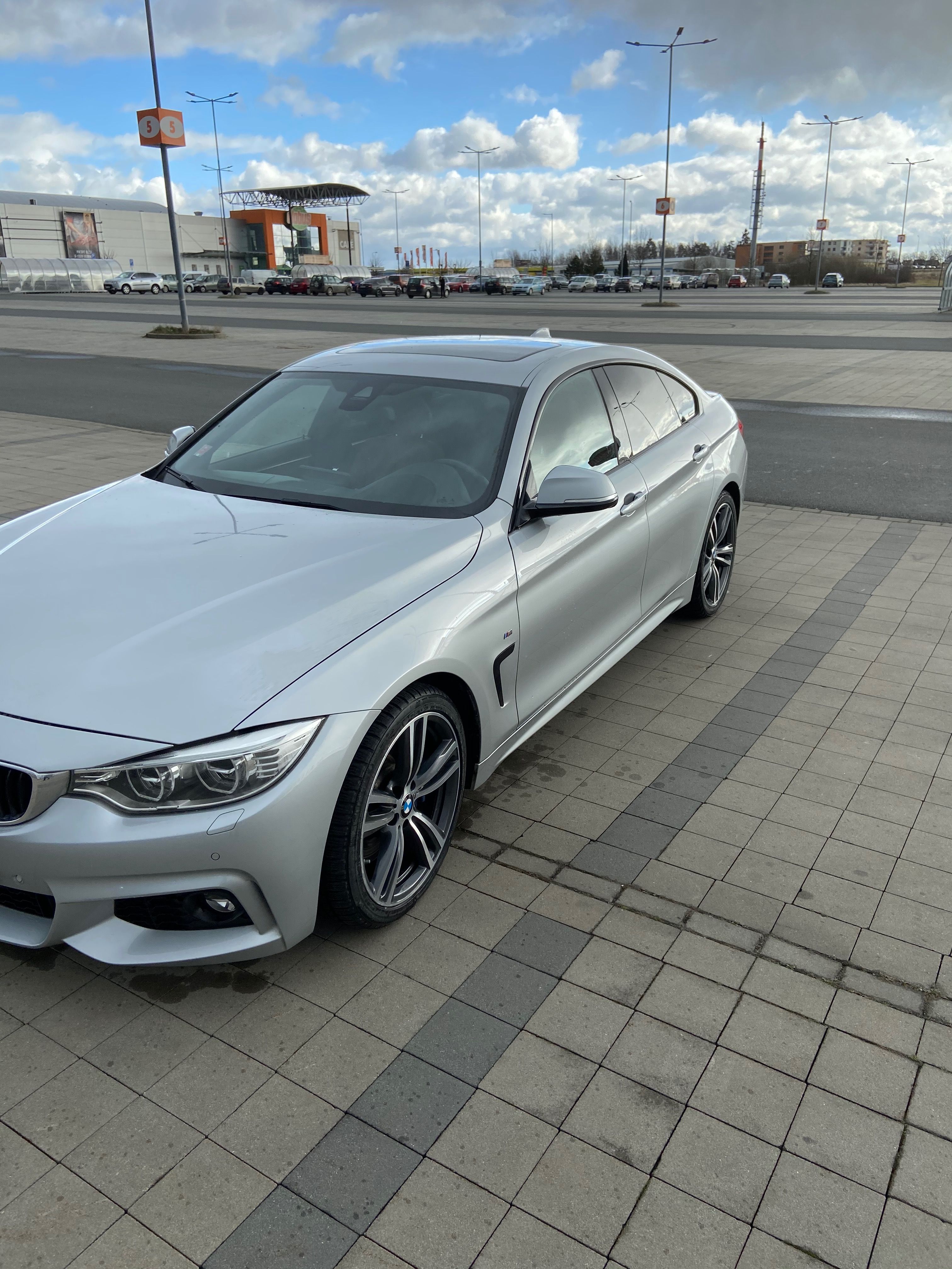 BMW Řada 4 - fotka 2