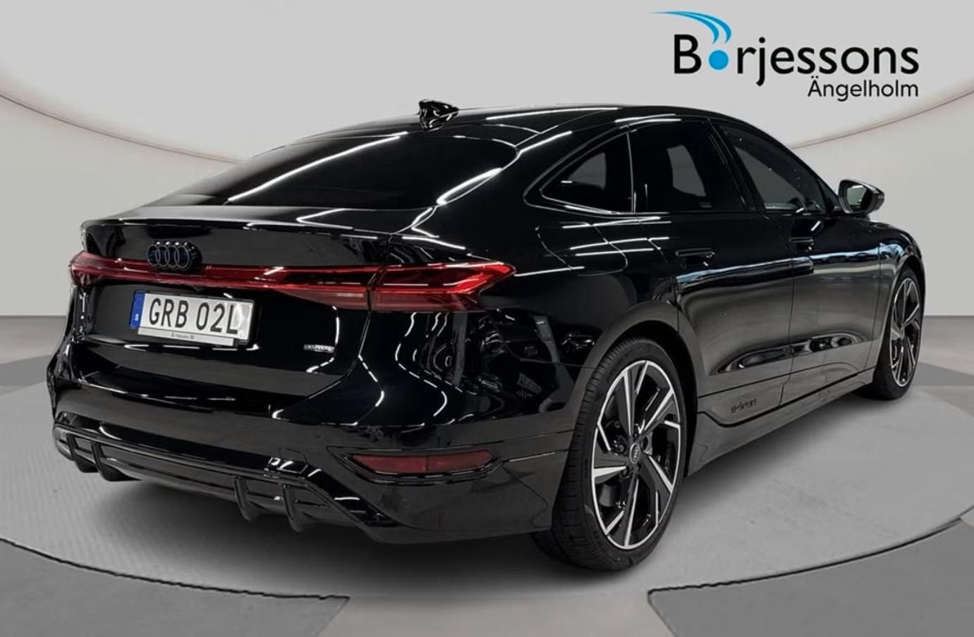 Audi A6, e-tron Sportback Quattro 360k - fotka 3