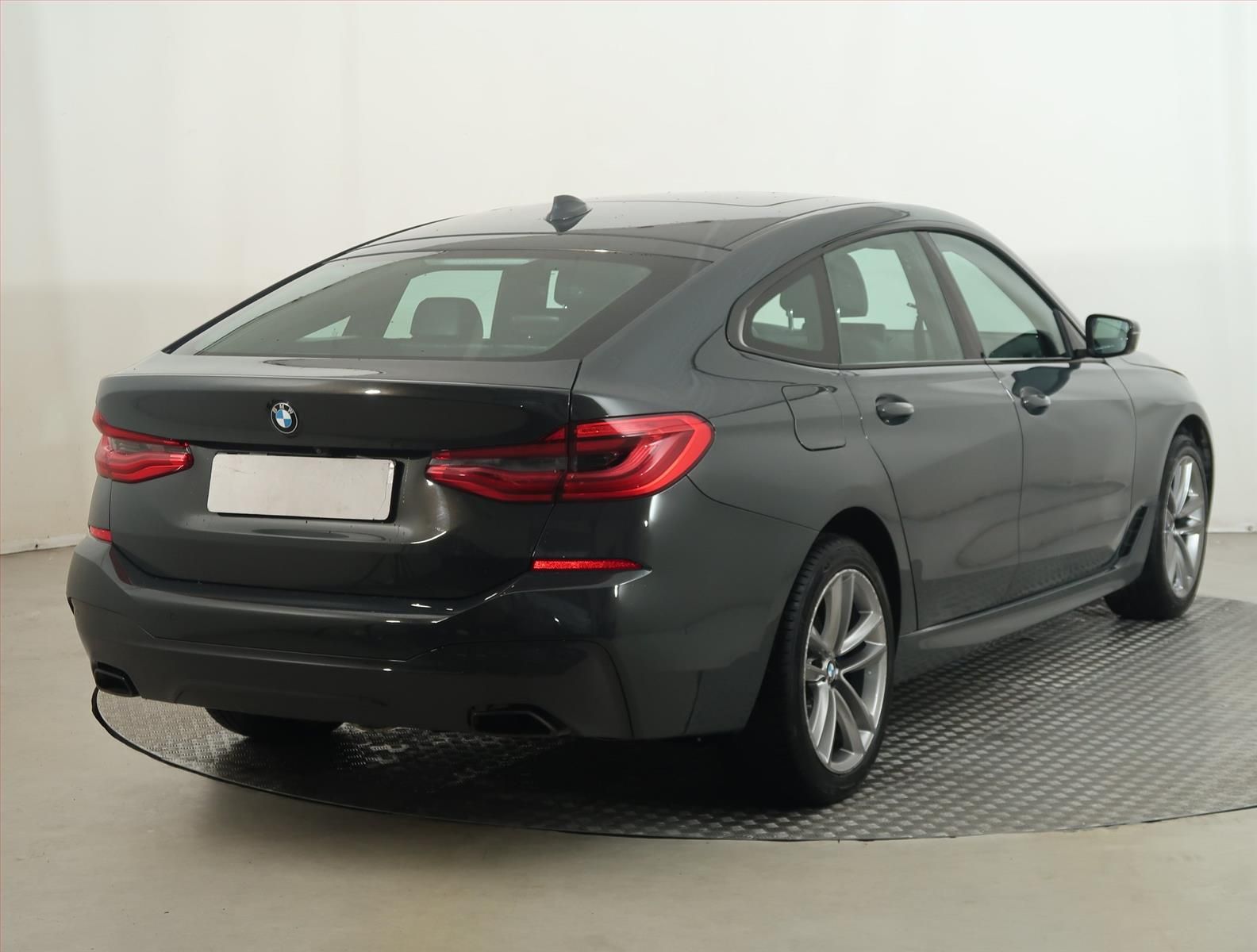 BMW Řada 6, 630d xDrive GT, M Sport, 4X4 - fotka 5