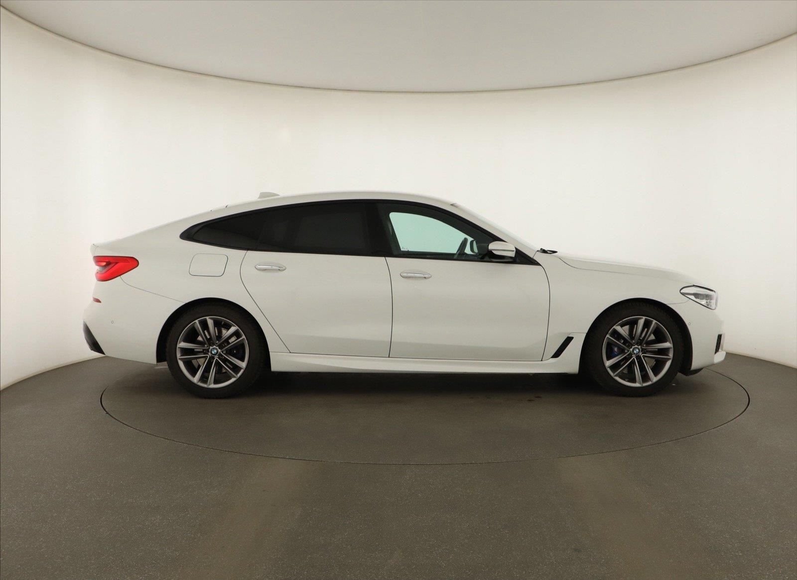 BMW Řada 6, 640i GT, M Sport, 4X4 - fotka 6