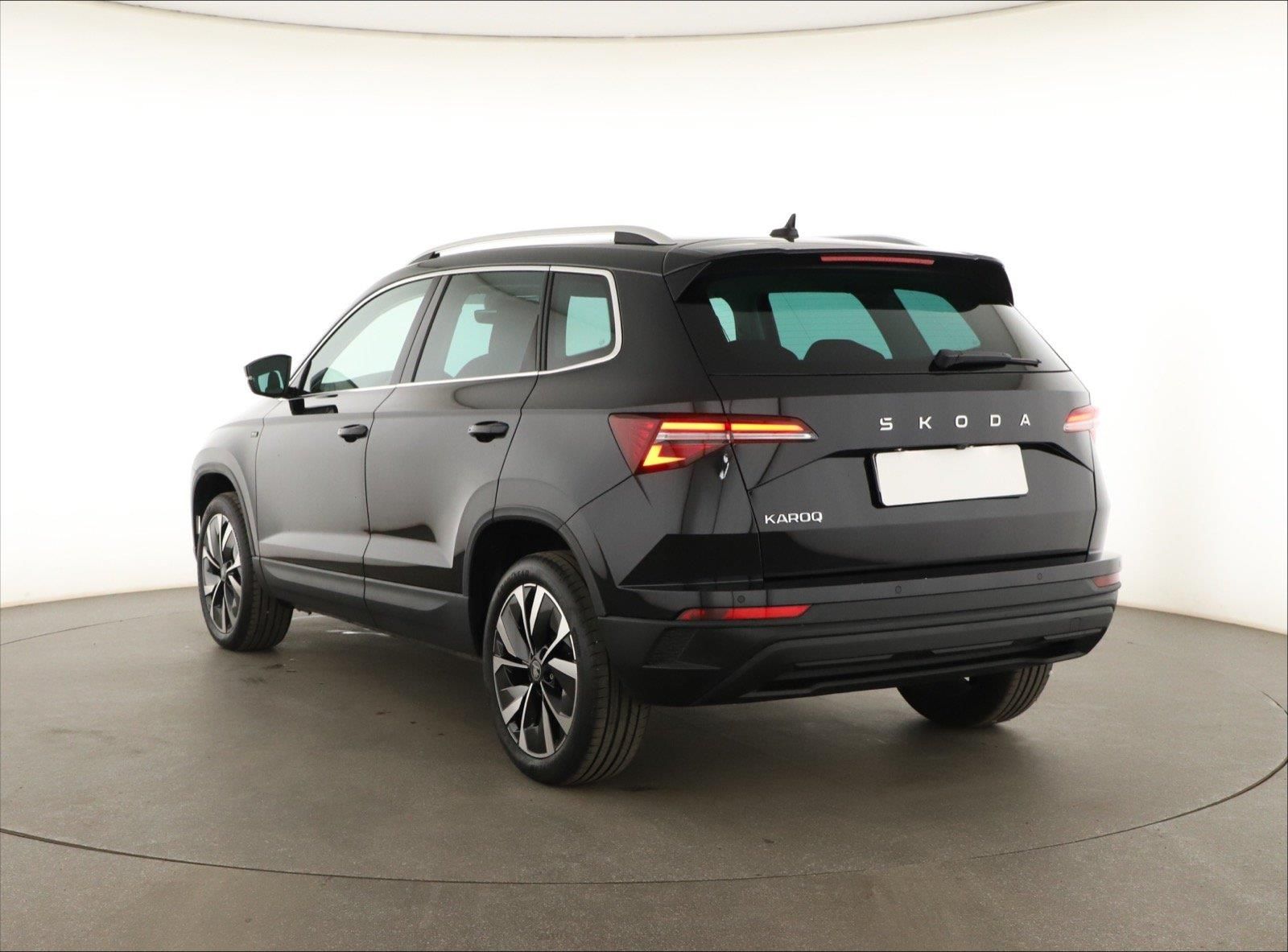 Škoda Karoq, 1.5 TSI, Drive, Drive - fotka 4