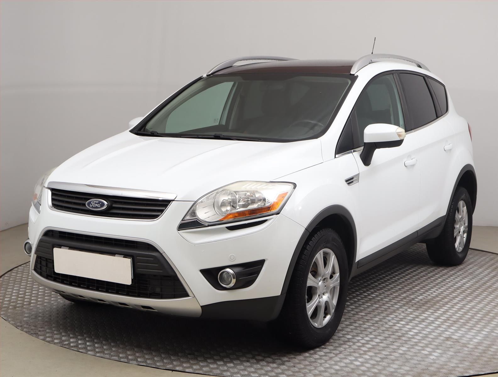 Ford Kuga, 2.0 TDCi, Automatická klima - fotka 2
