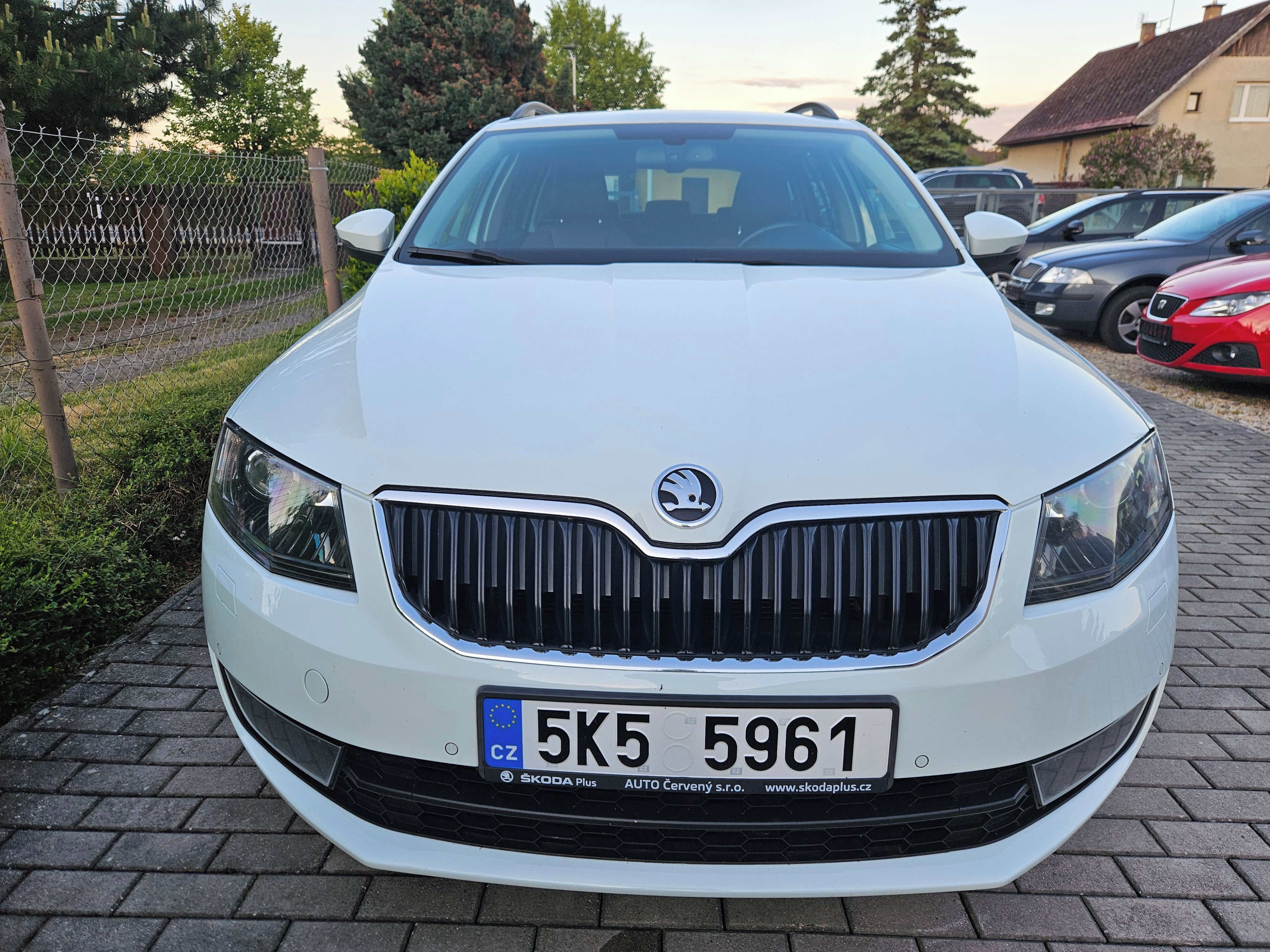 Škoda Octavia, 1.6 TDI 77KW - fotka 4