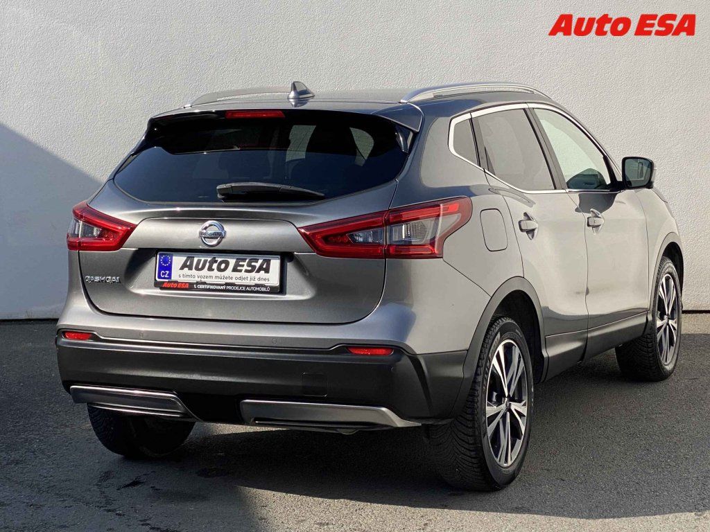Nissan Qashqai, 1.2 DiG-T,N-Connecta - fotka 4