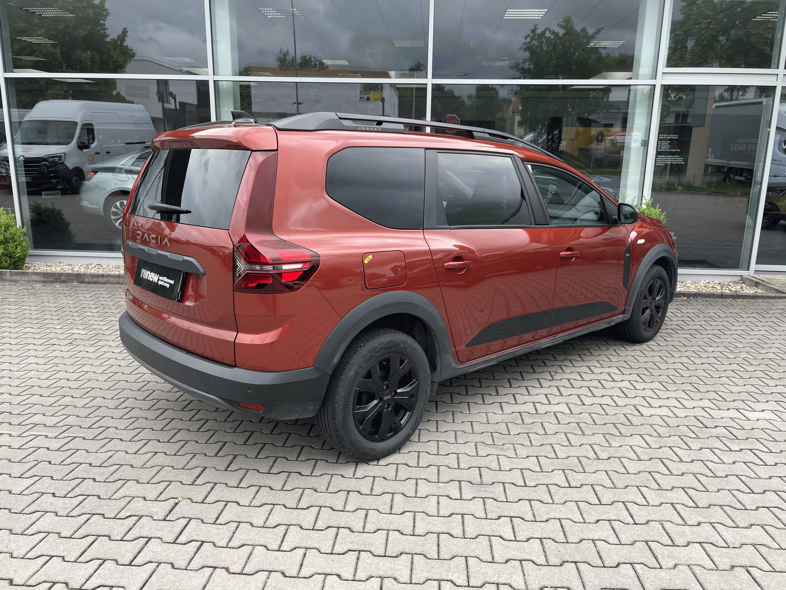Dacia Jogger, TCe 100 LPG Extreme 5 míst - fotka 2