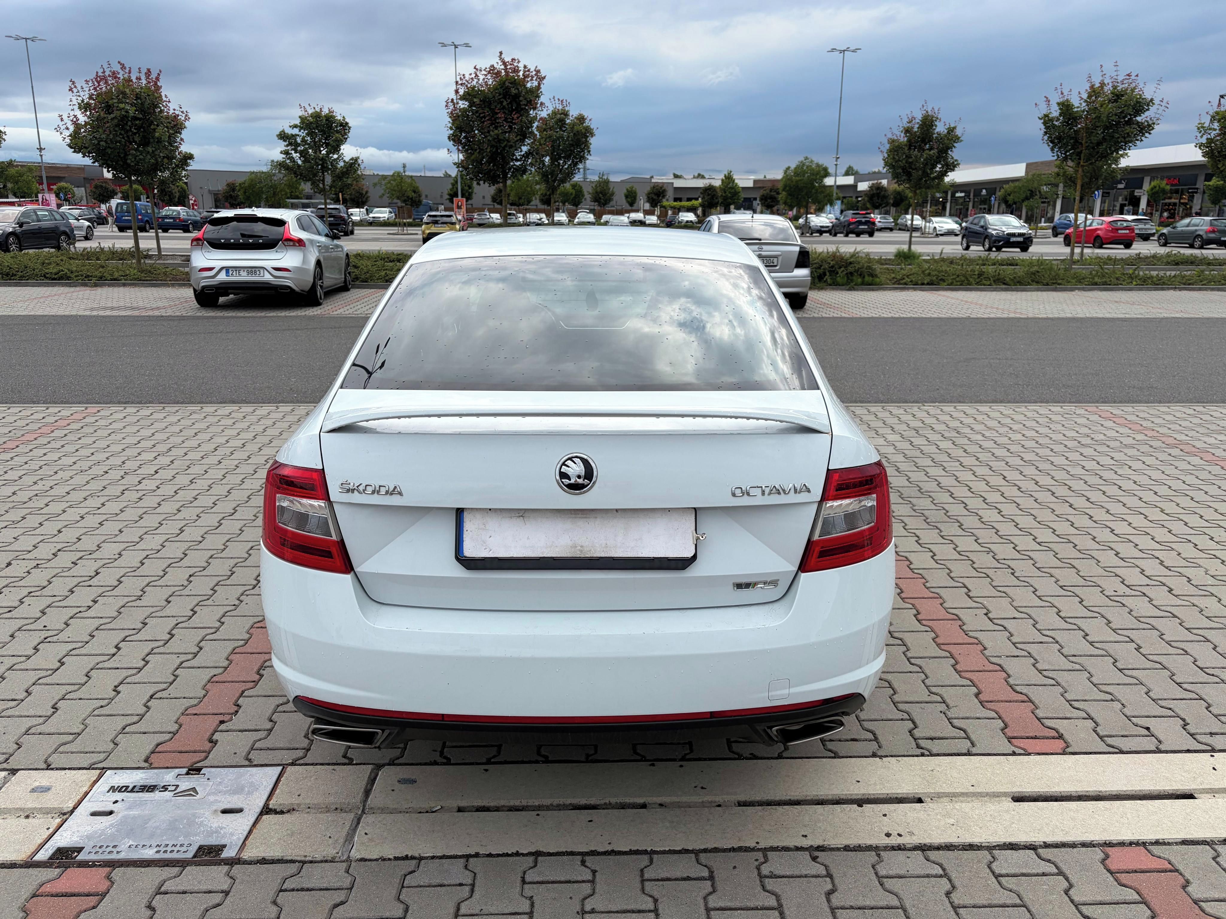 Škoda Octavia, III RS 2.0 TSi 162kw digi kl - fotka 4