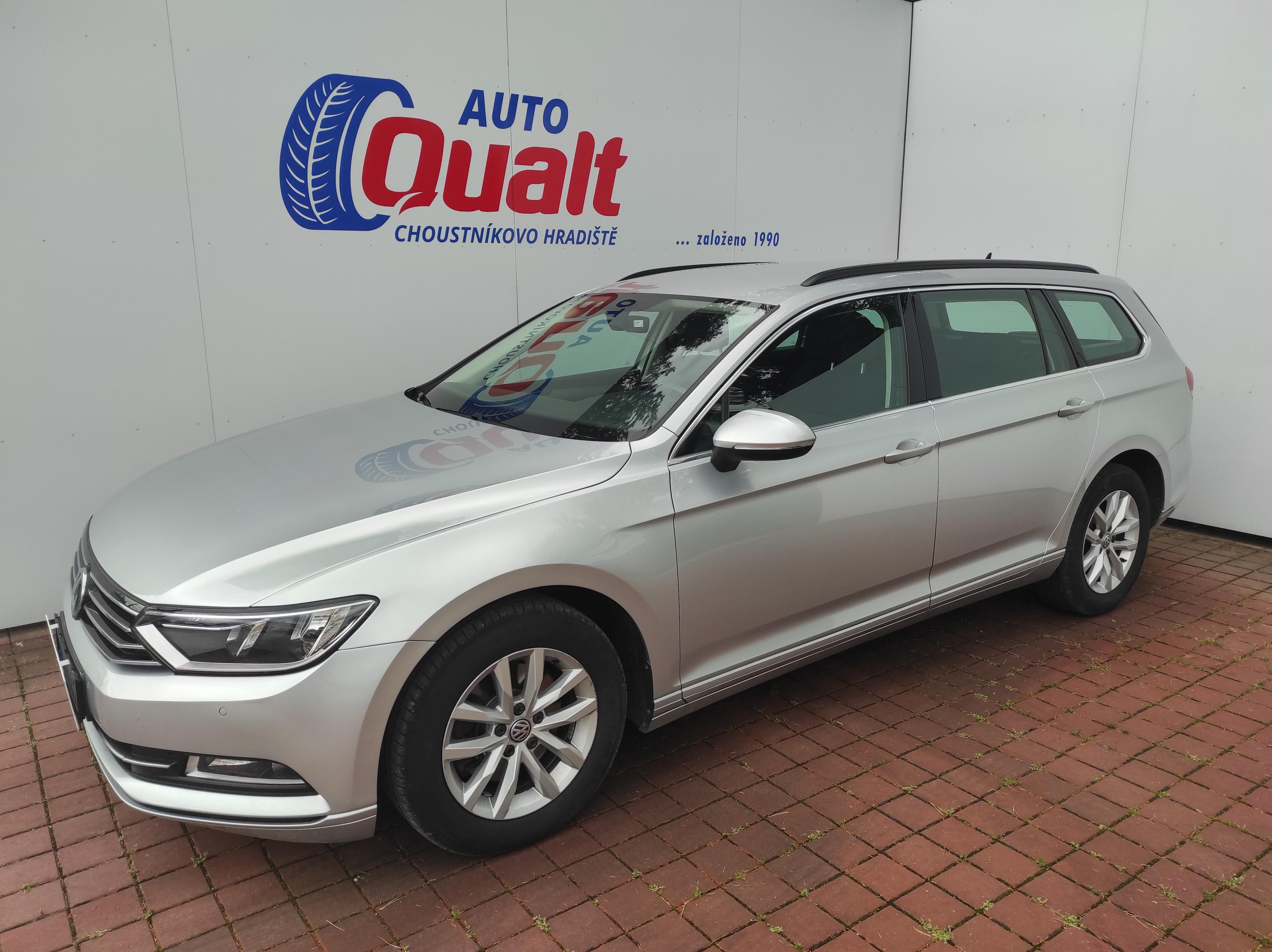 Volkswagen Passat, Kombi 2.0 TDi SERVISKA, DSG