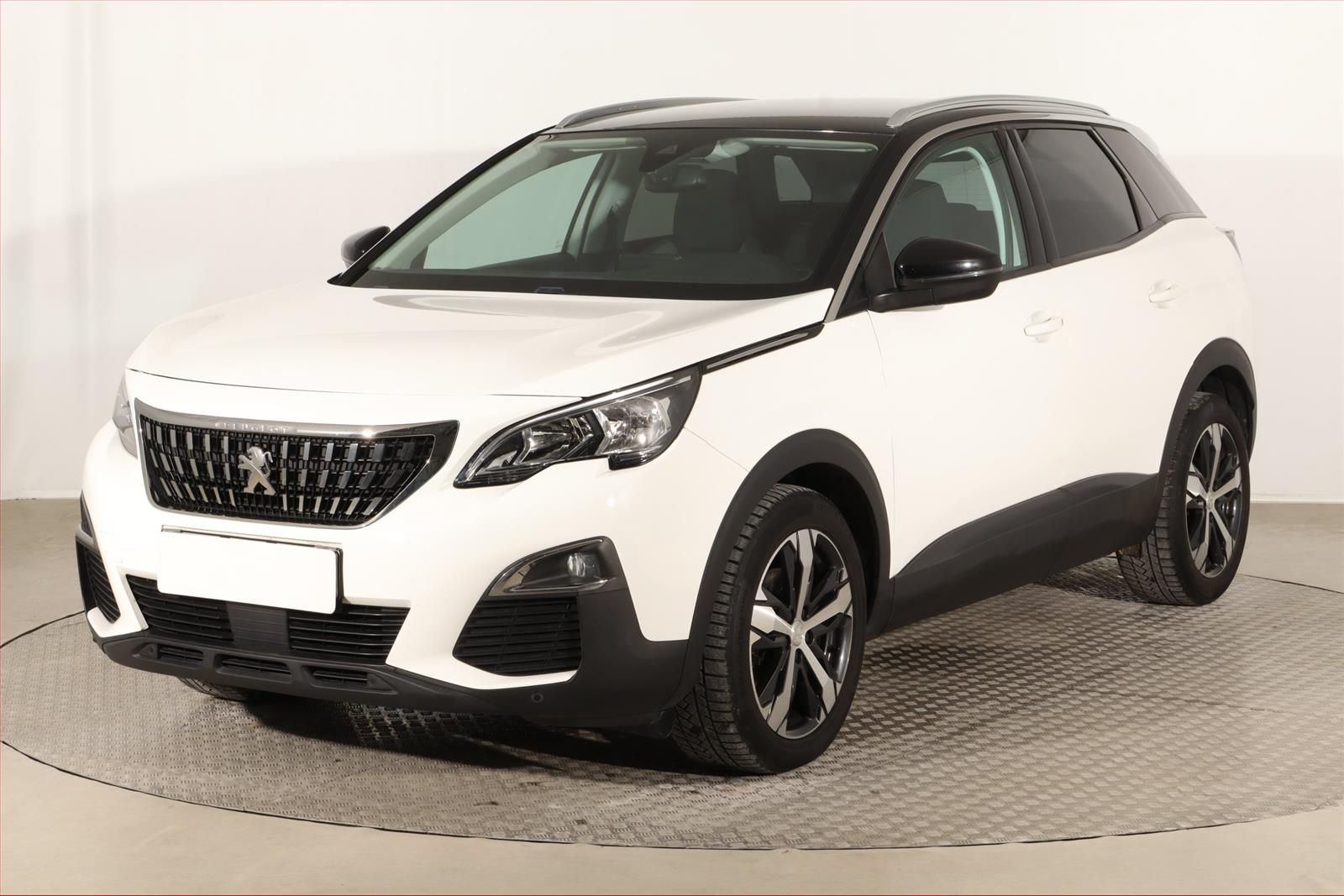 Peugeot 3008, 1.5 BlueHDi, Automat - fotka 2