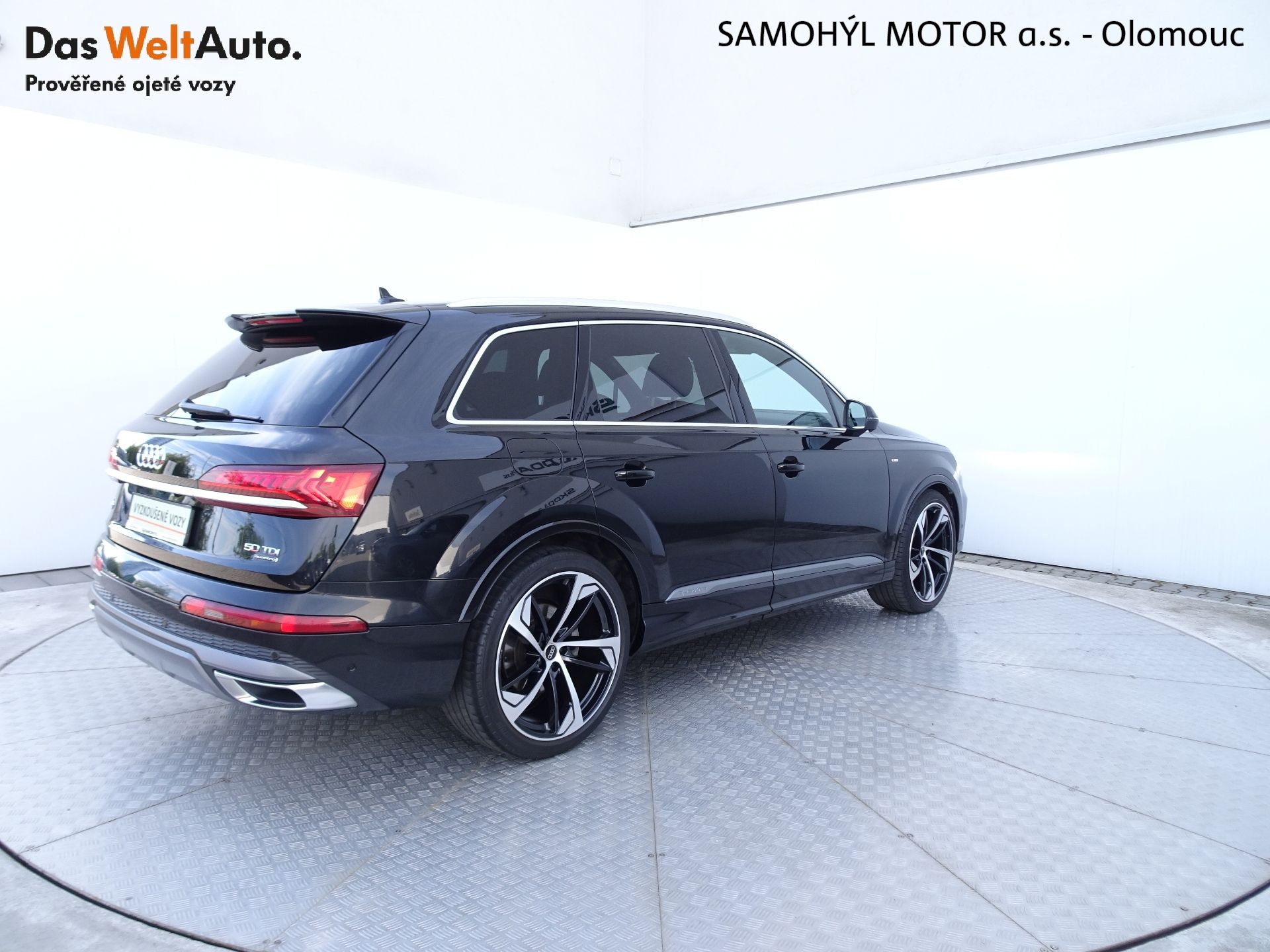 Audi Q7, 50TDI Quattro Tiptronic S-line - fotka 2