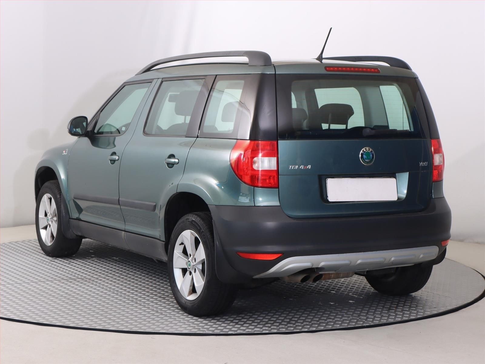Škoda Yeti, 2.0 TDI, 4X4, Serv.kniha - fotka 4