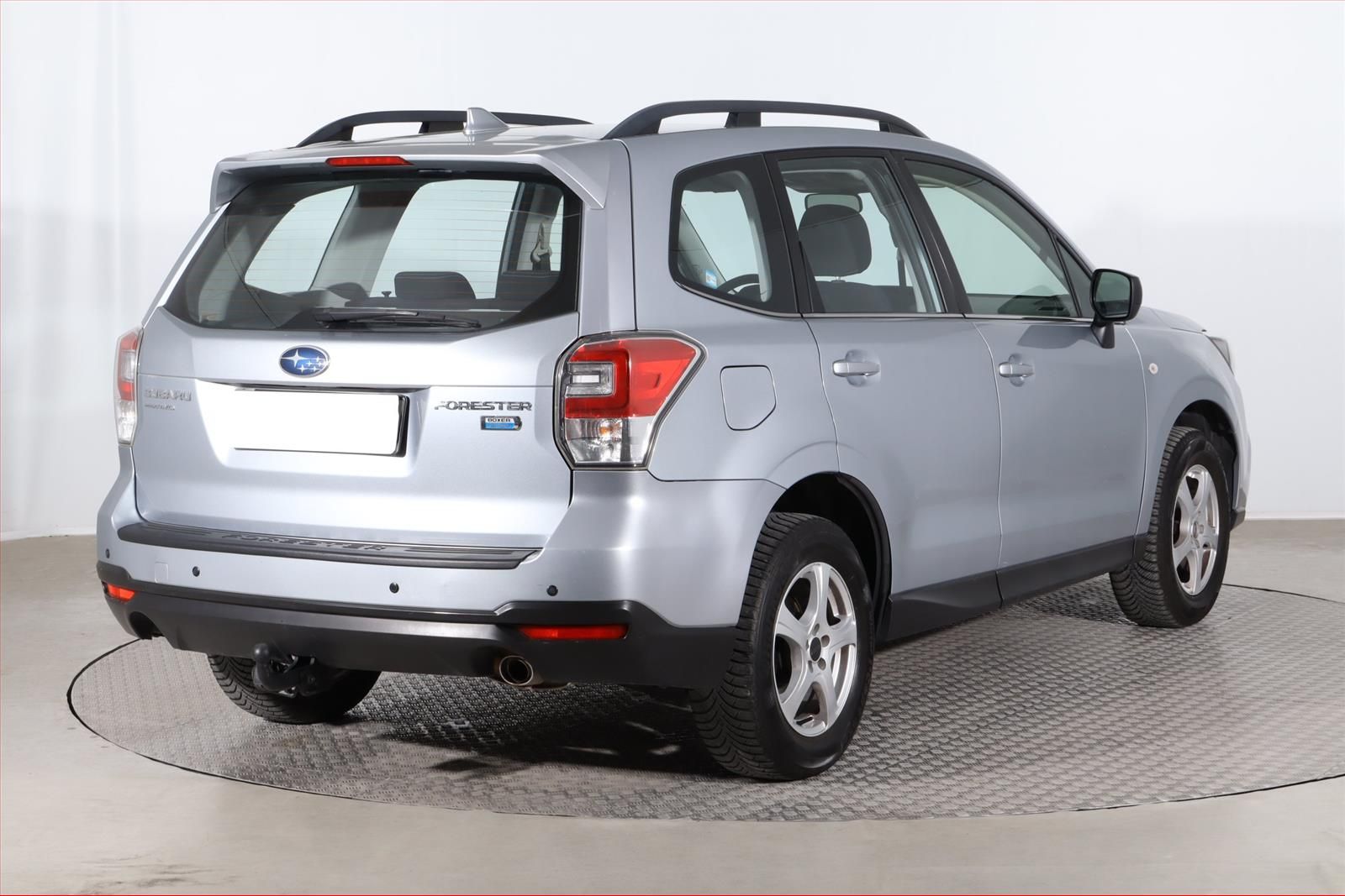 Subaru Forester, 2.0 d, 4X4 - fotka 5