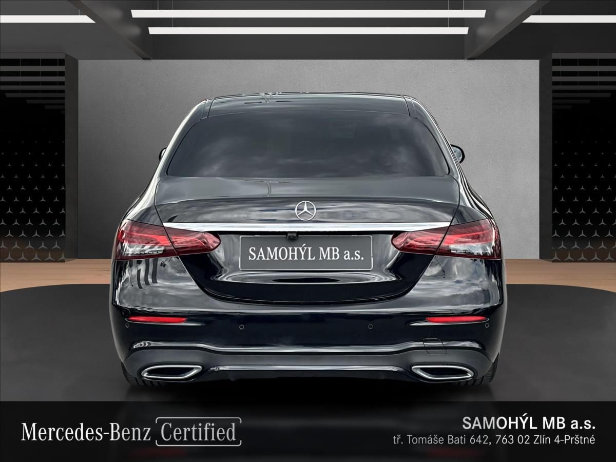 Mercedes-Benz Třídy E, 2,0 E 220d 4MATIC AMG linie - fotka 4
