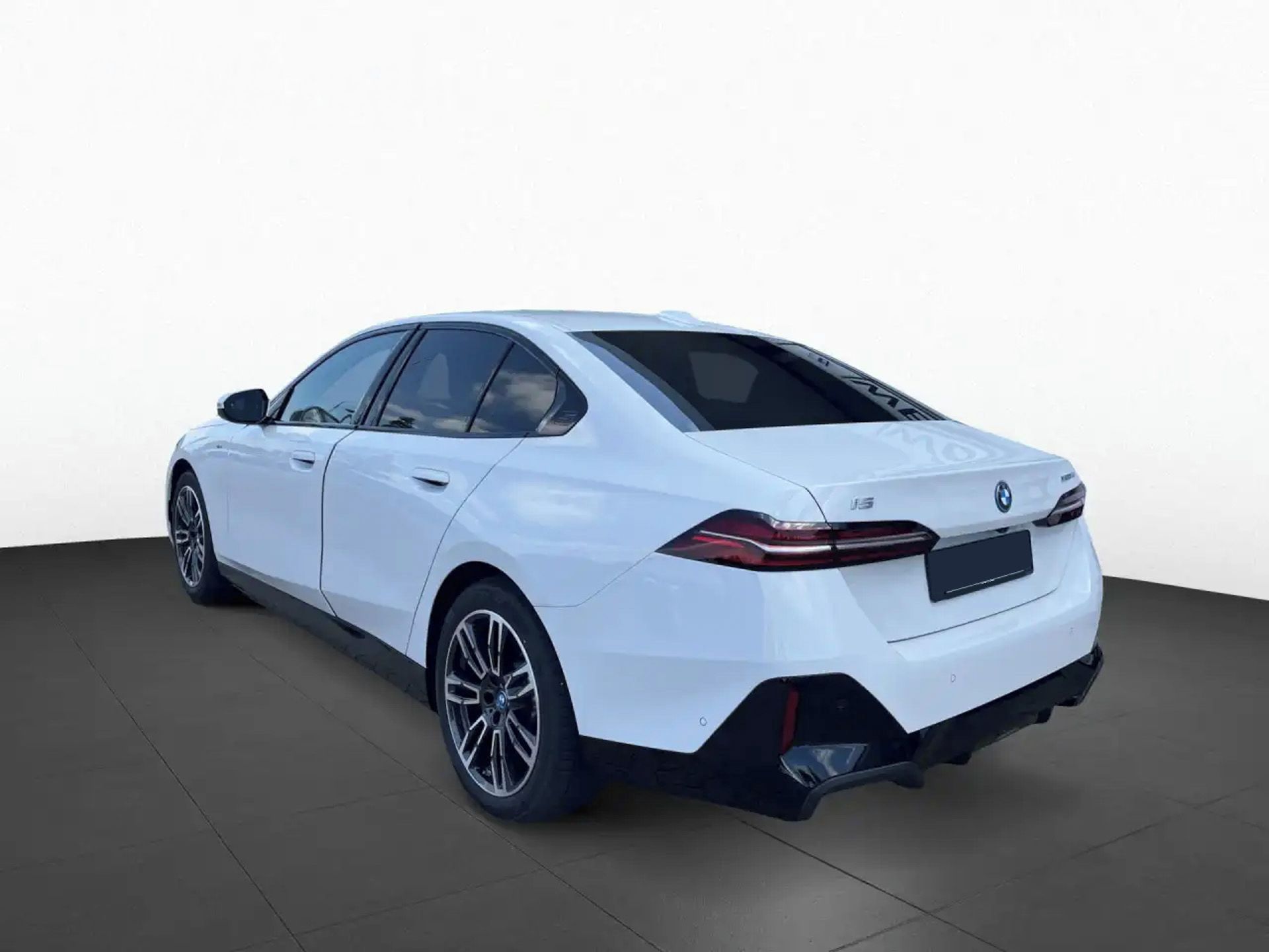 BMW i5, xDrive40 M-Sport B&W HuD DAPro - fotka 4