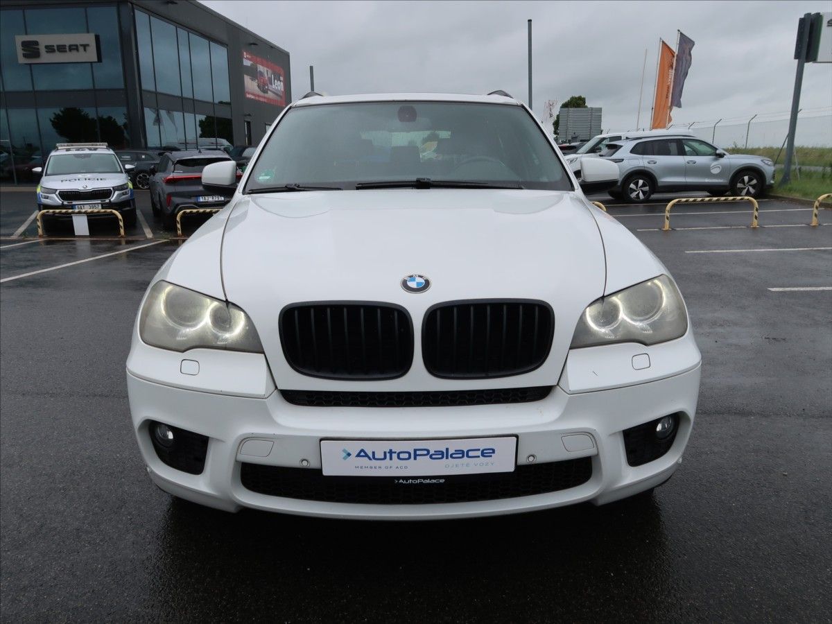 BMW X5, 3,0 xDrive 30d M-paket - fotka 4
