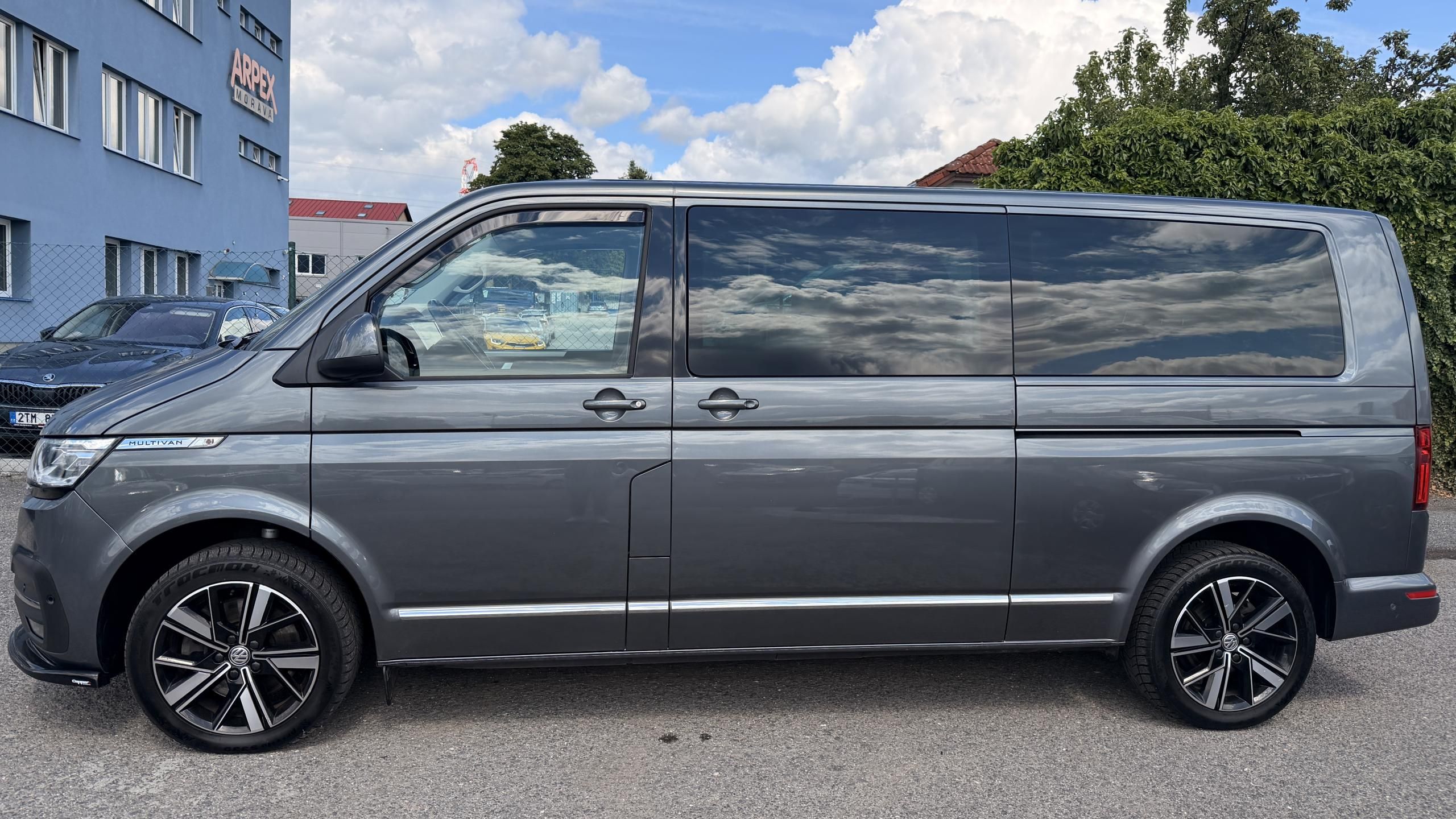 Volkswagen Multivan, 2.0TDi 4x4 DSG L2 7.MÍST  DPH - fotka 4