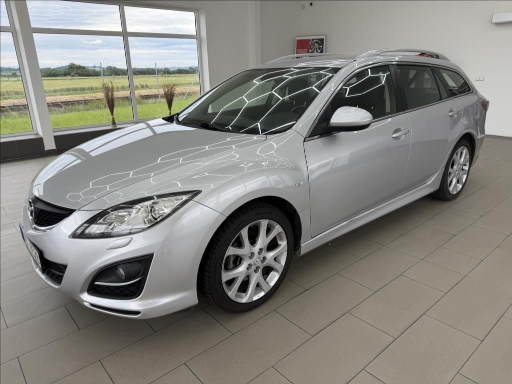 Mazda 6, 2,0 i, klimatizace, tažné zař.