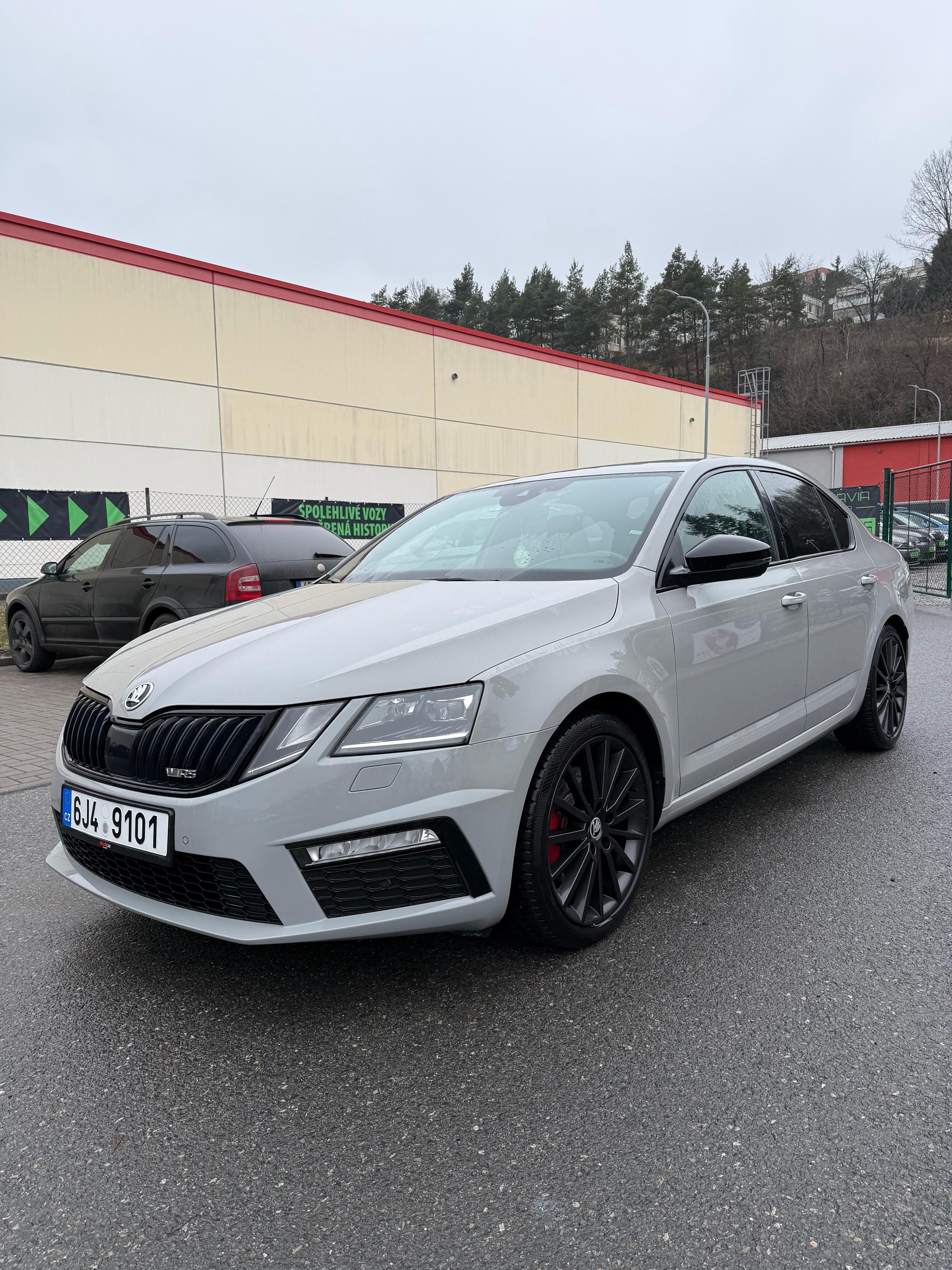 Škoda Octavia, Škoda Octavia RS 2.0 TDI - fotka 2
