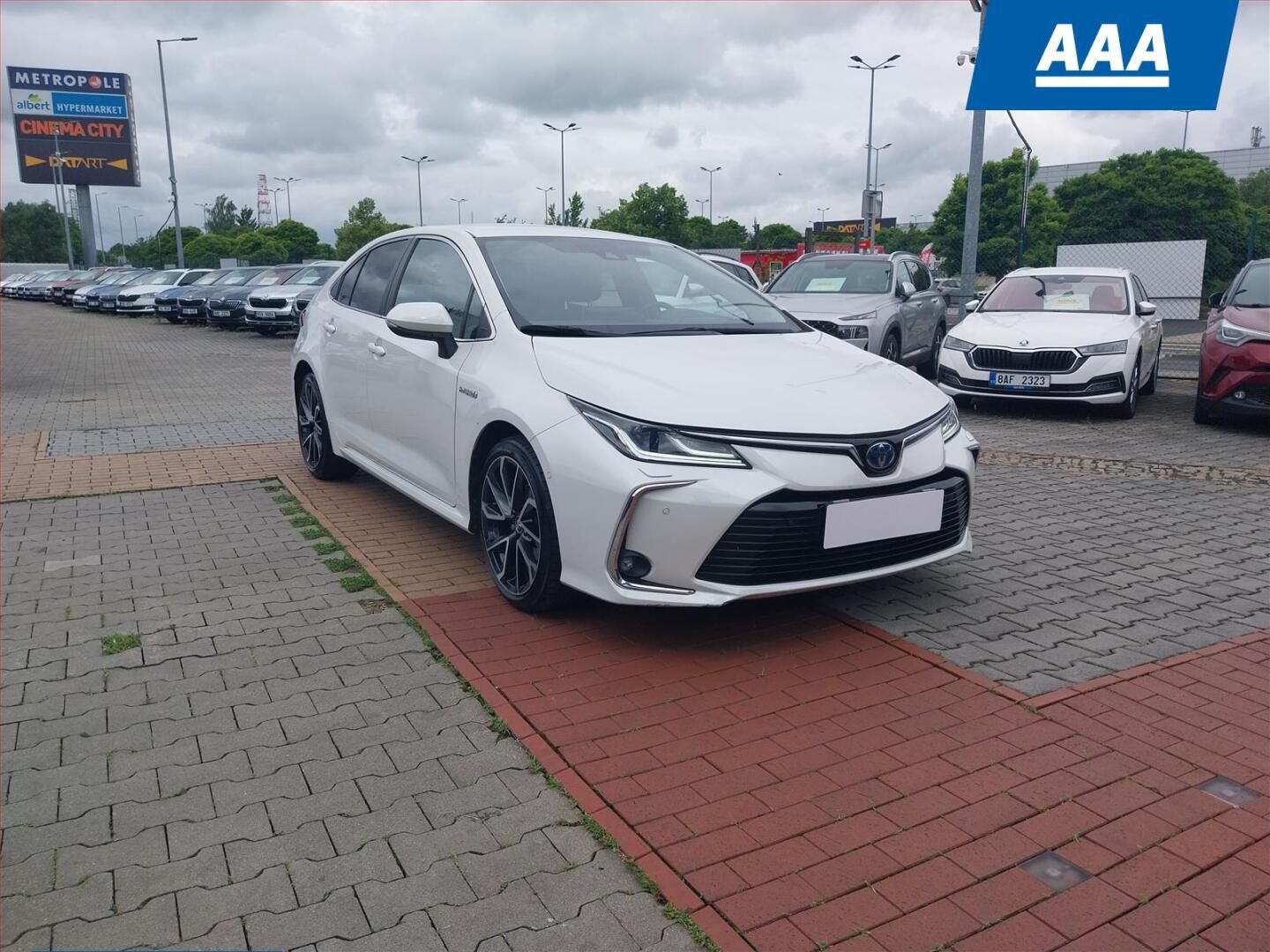 Toyota Corolla, 1.8 Hybrid, Automat, ČR,1.maj