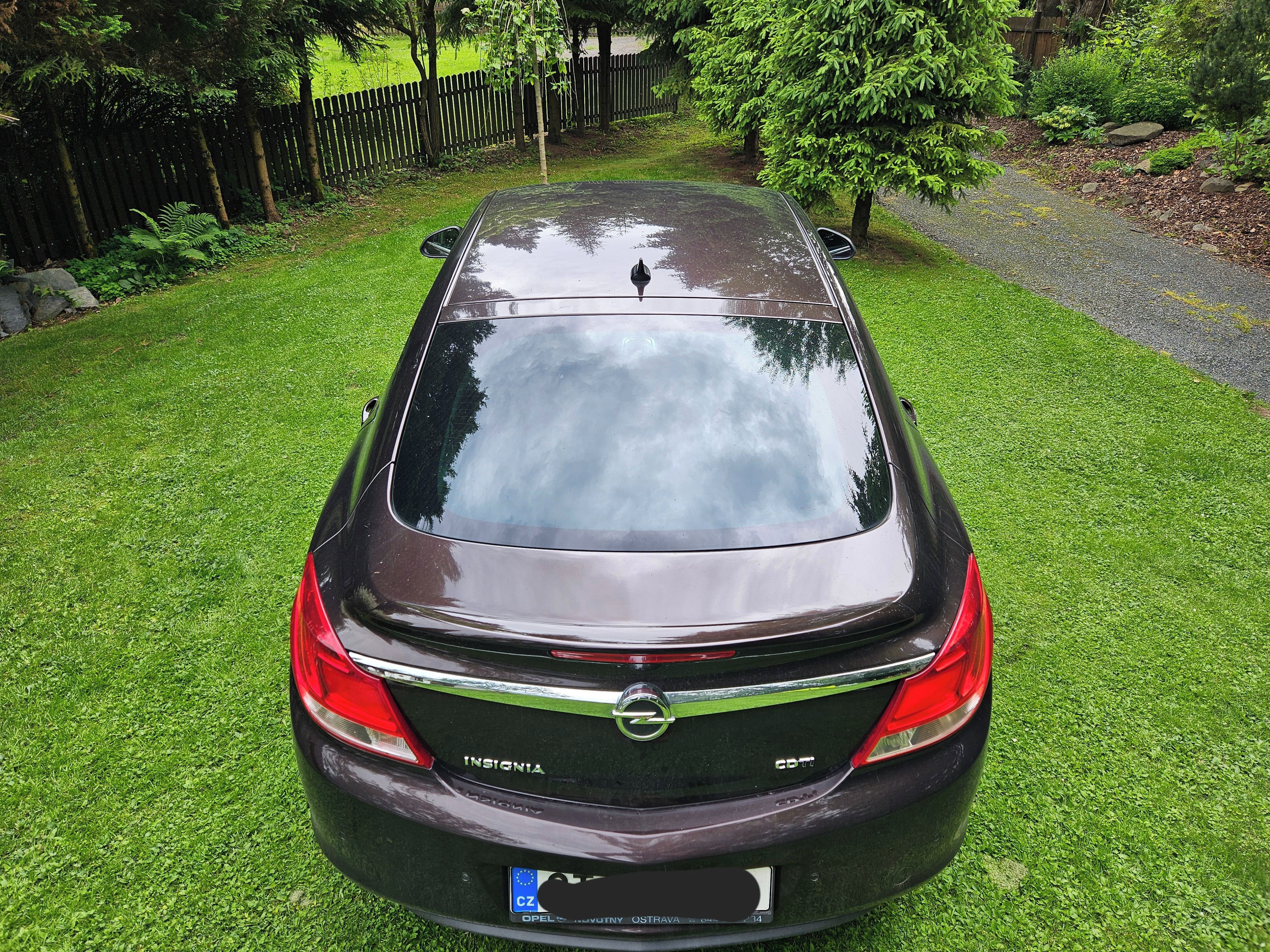 Opel Insignia, 1 majitel - fotka 6